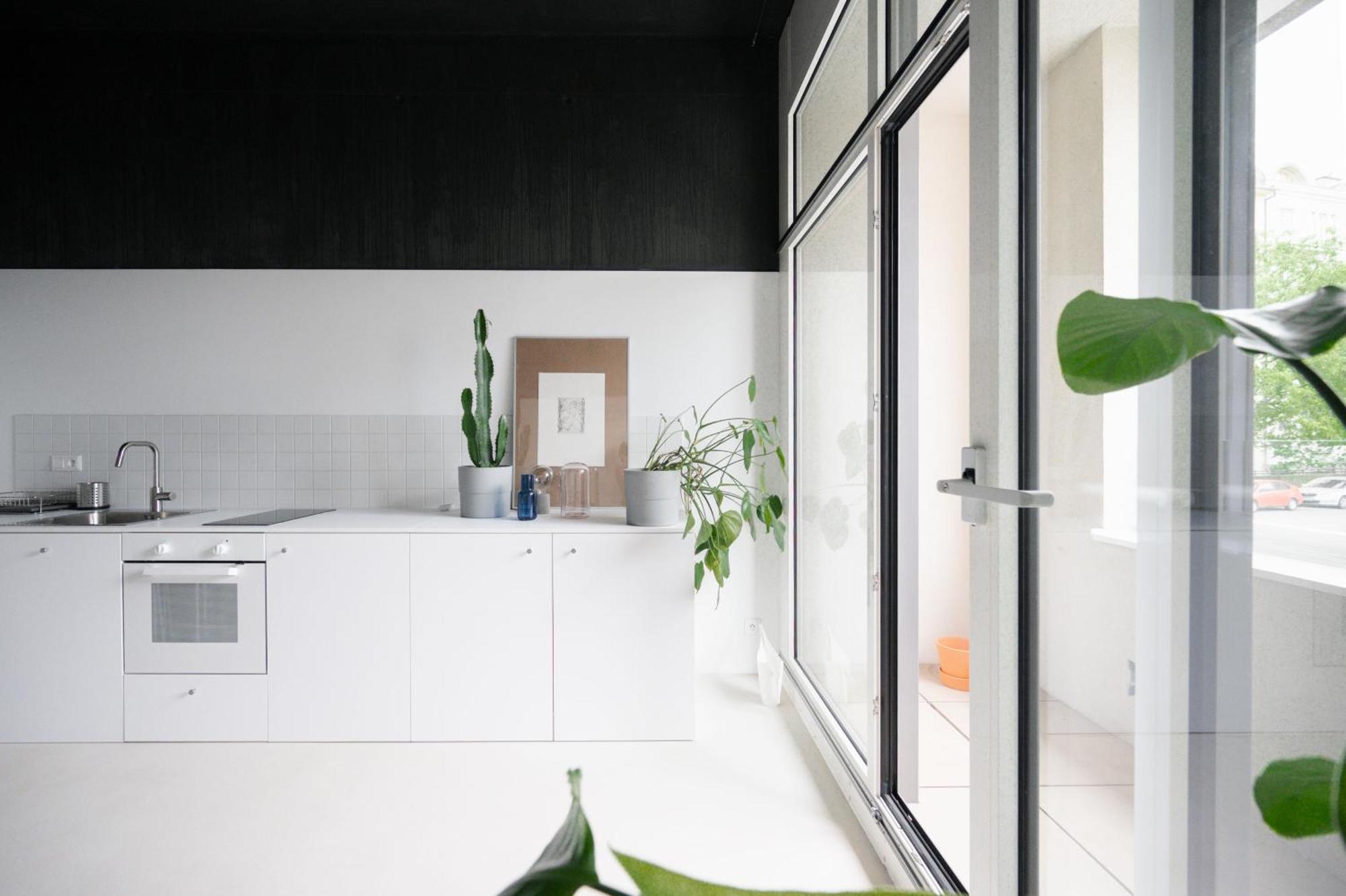 Apartment Stylish With A View Of Blue Church *