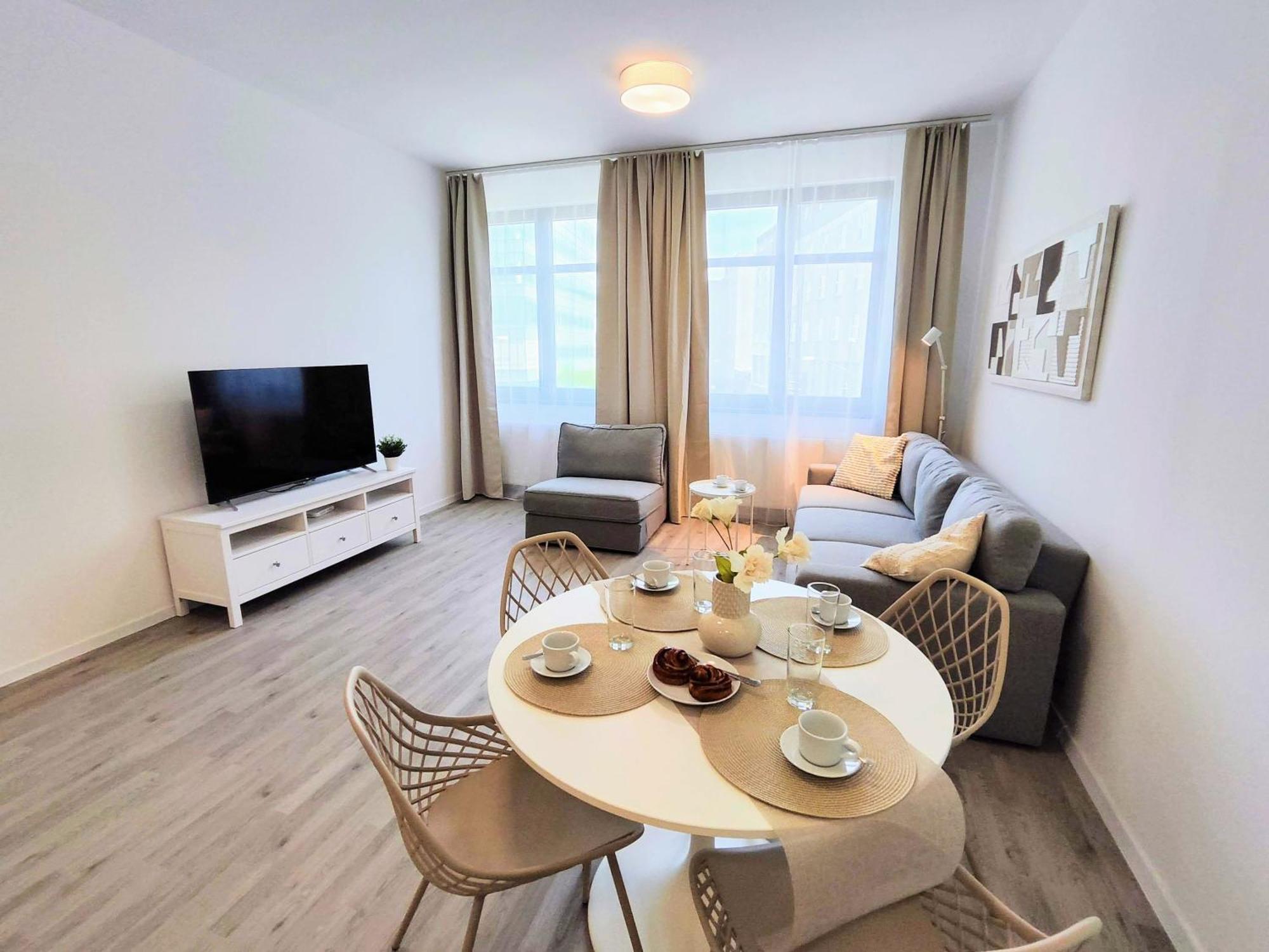 Cinnamon - Brand New - Presidential Garden - Air Conditioning - Free Parking *