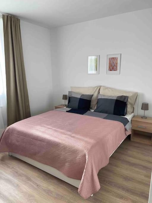 Magnolia Apartment