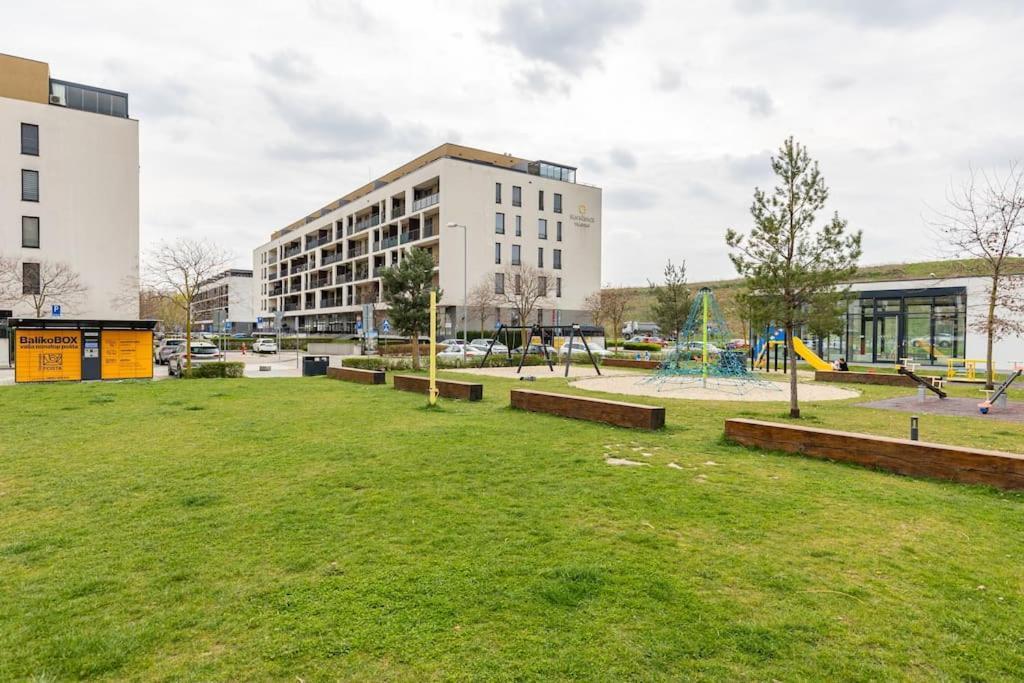 Apartamento Cityscape Oasis: Active Heaven Bratislava