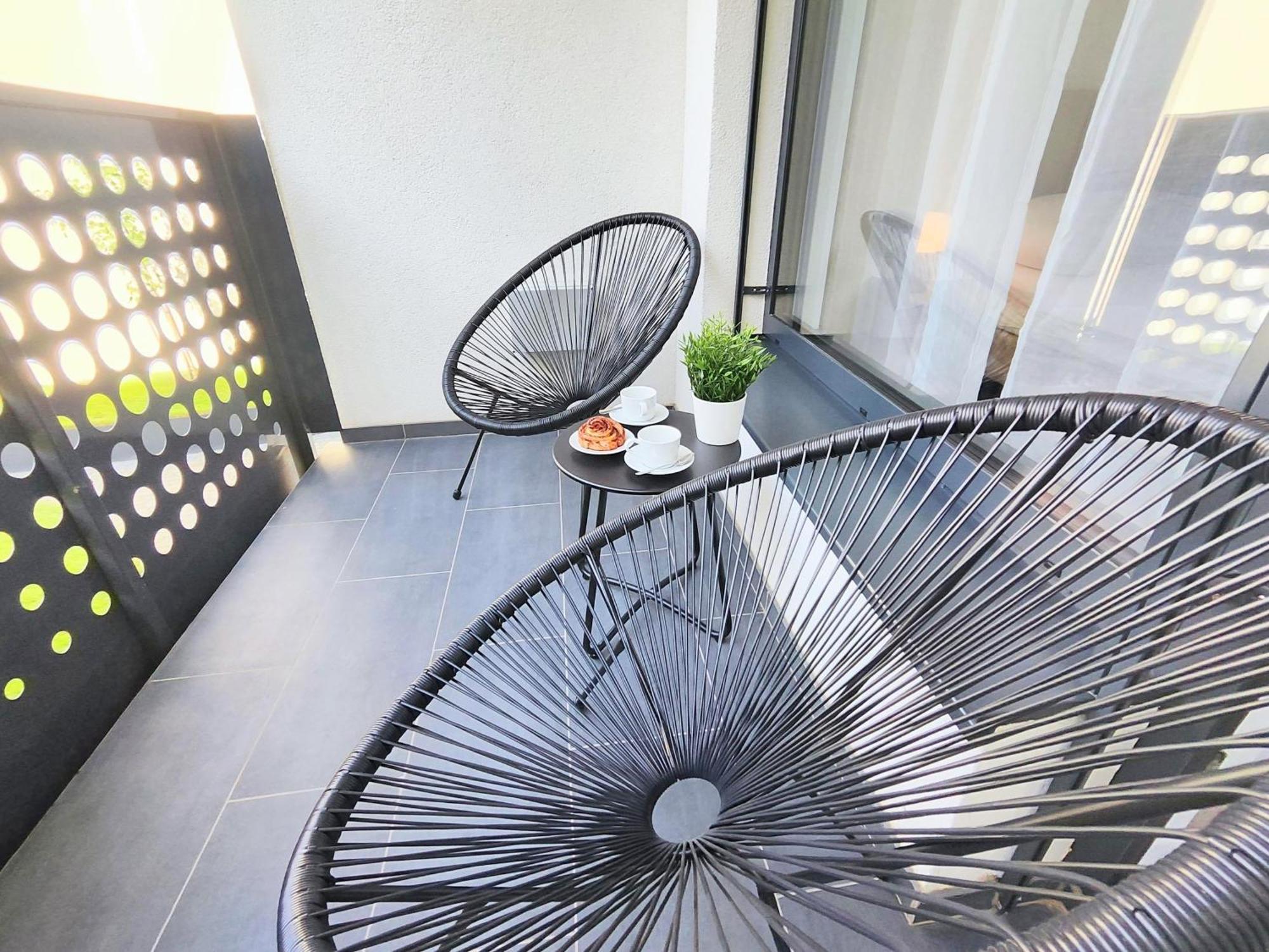 Wings - Brand New - Presidential Garden - Free Parking * Bratislava