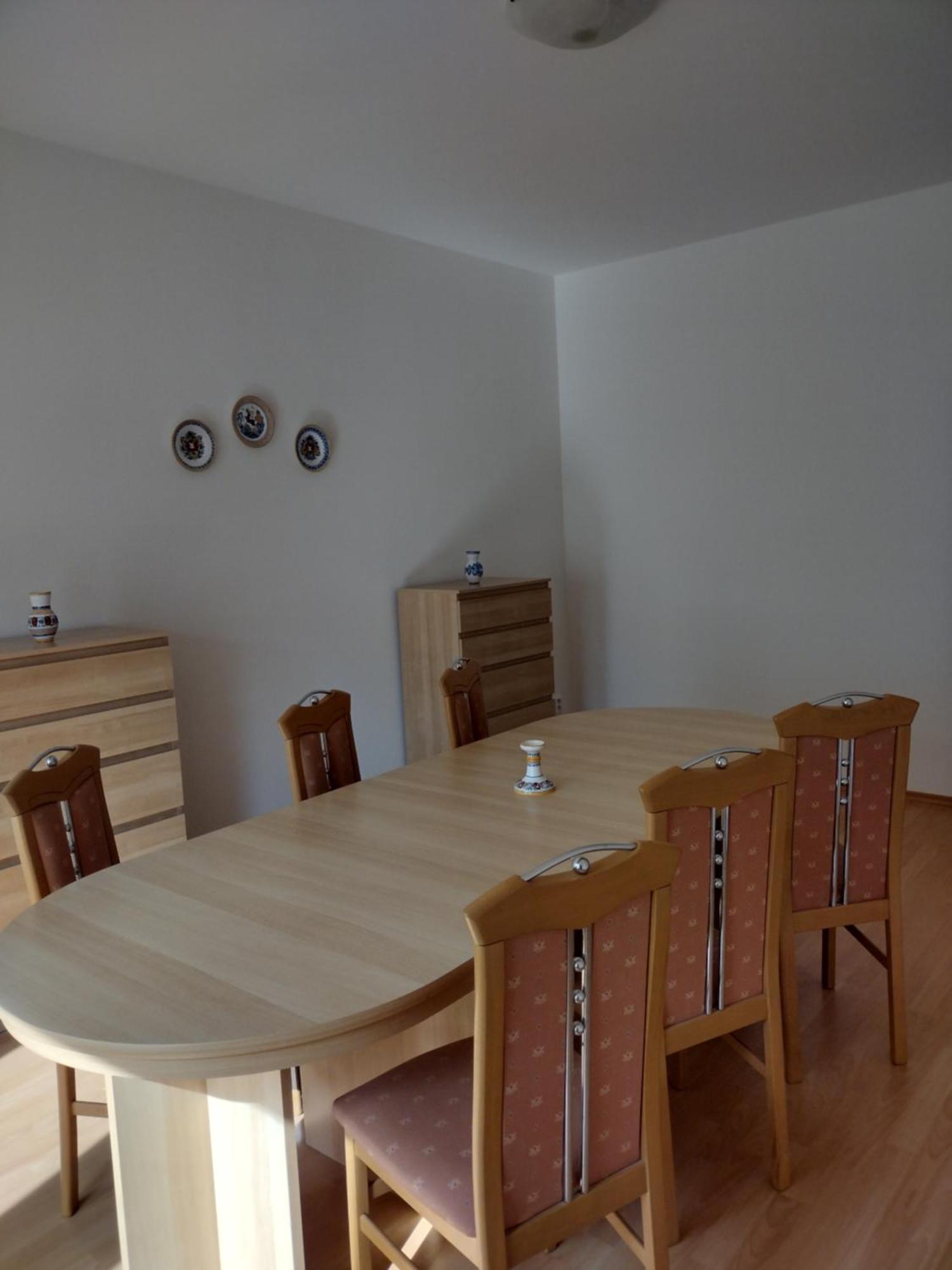 Rezident Consult S.r.o. Apartment