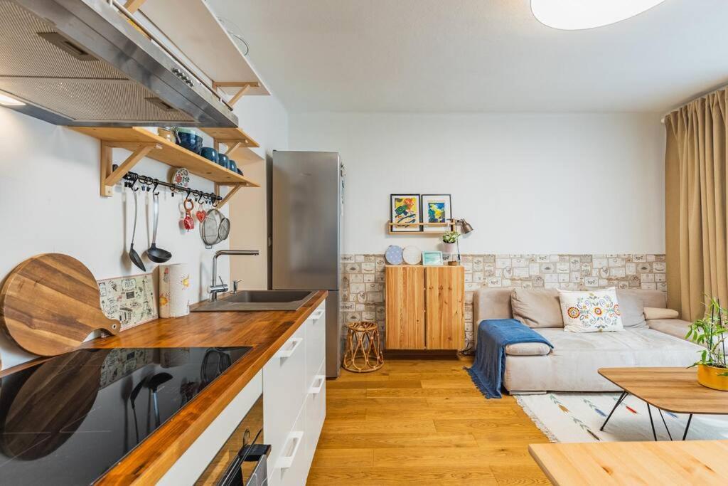 Apartment Tranquil Haven: Old Town Proximity