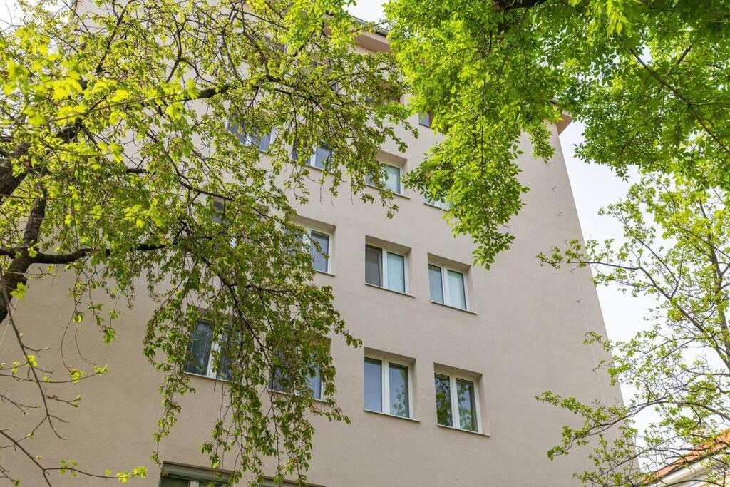 Apartment Tranquil Haven: Old Town Proximity Bratislava