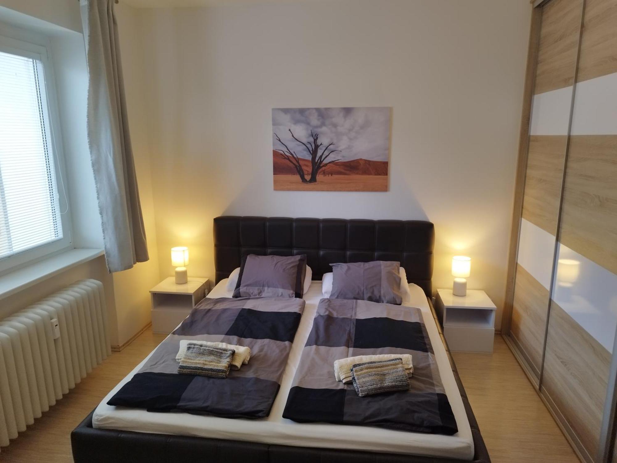 Amazing Flat In Old Town With Large Balcony *