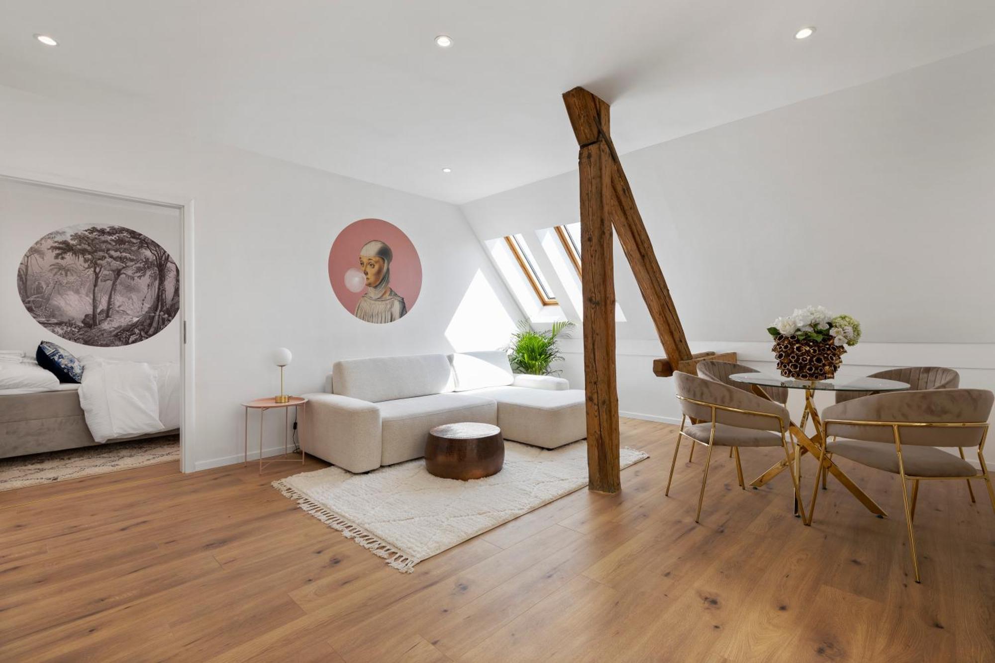 Lam Bubblegum - Terrace - Ac - Free Parking Apartment Bratislava