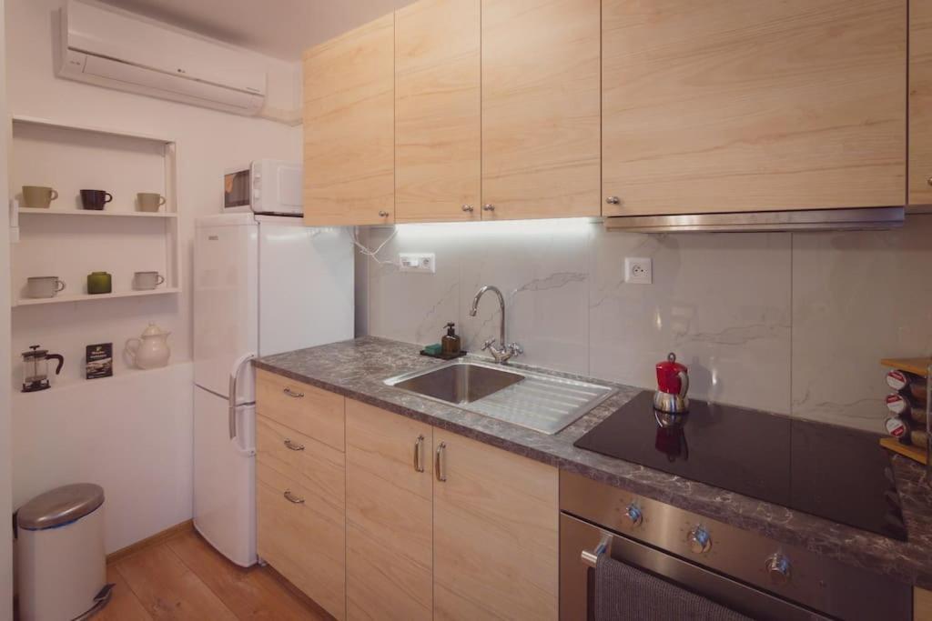 Tichy S Dobrou Dostupnostou Apartment