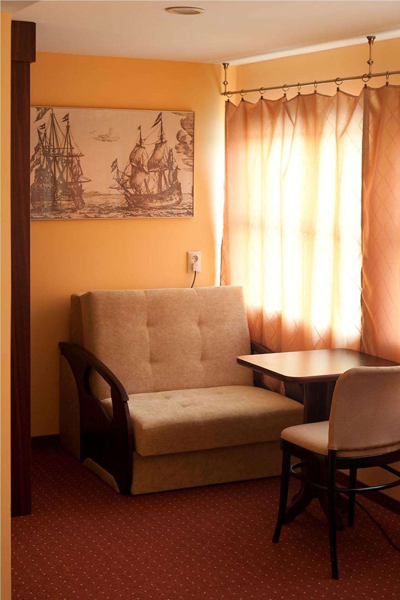 Botel Gracia 3*