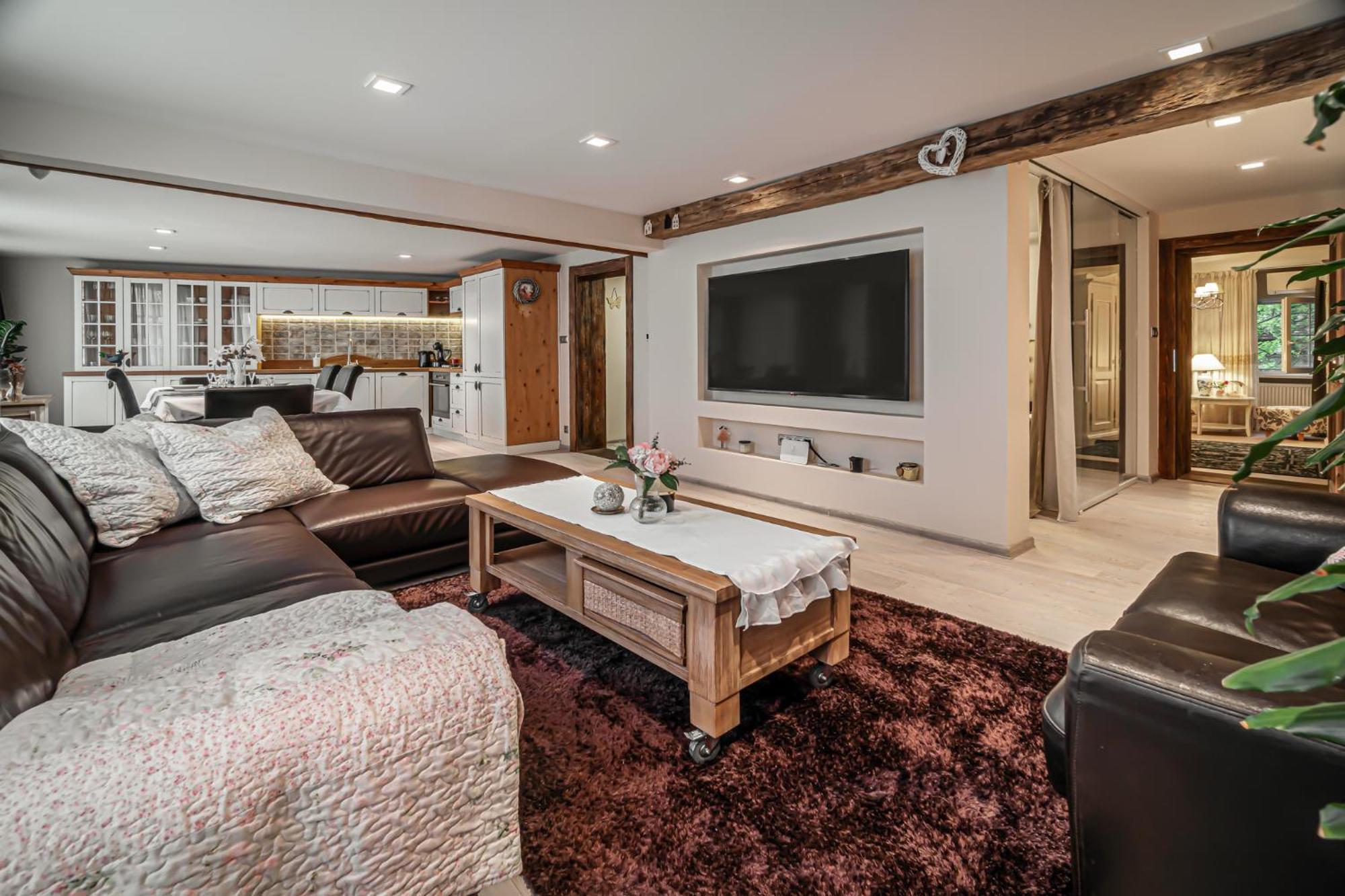 Apartment Luxurious And Royal In The Old Town Pressburg