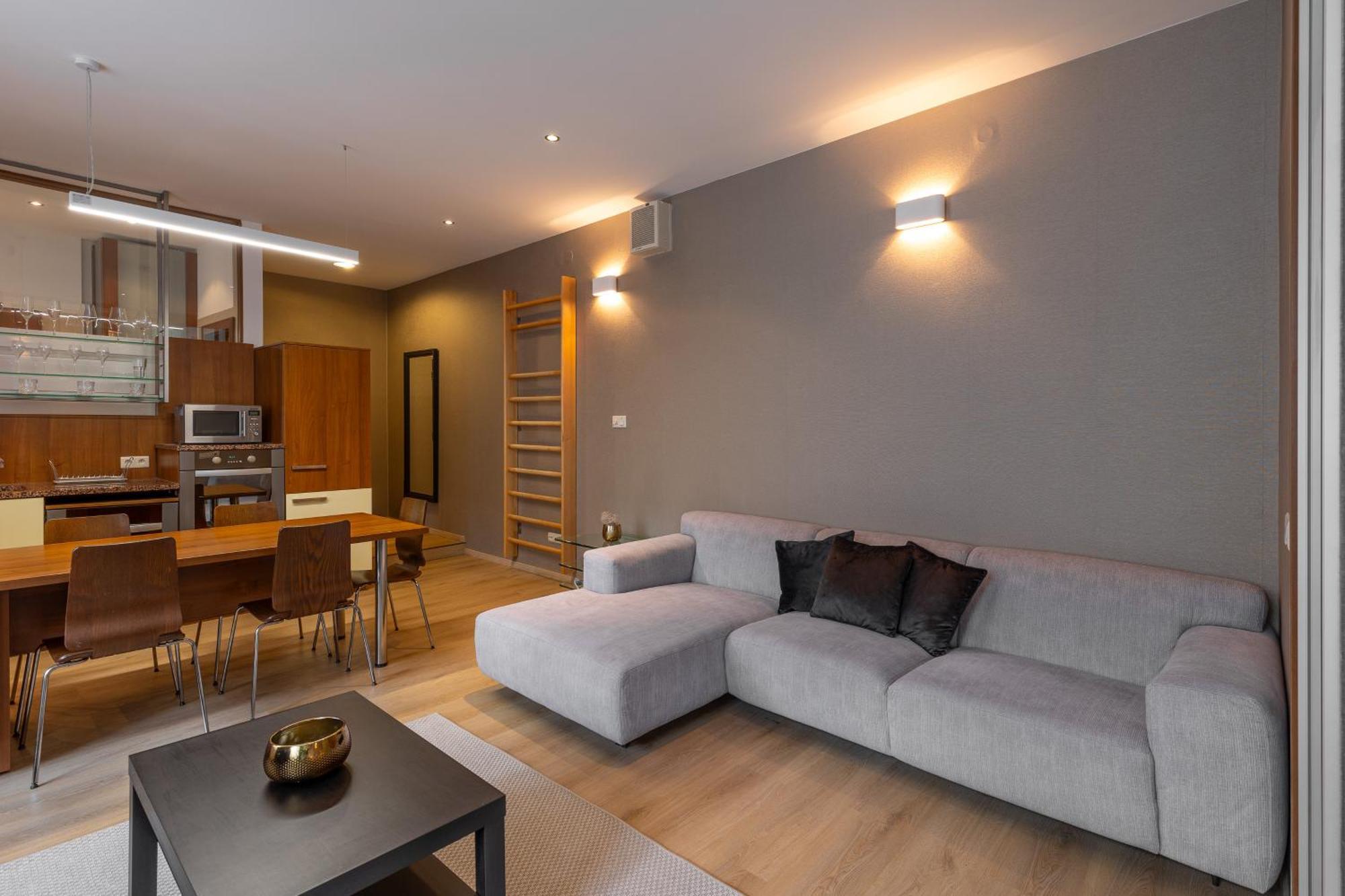 Laurinska Modern In Direct Centrum Of Bratislava, Air-condition