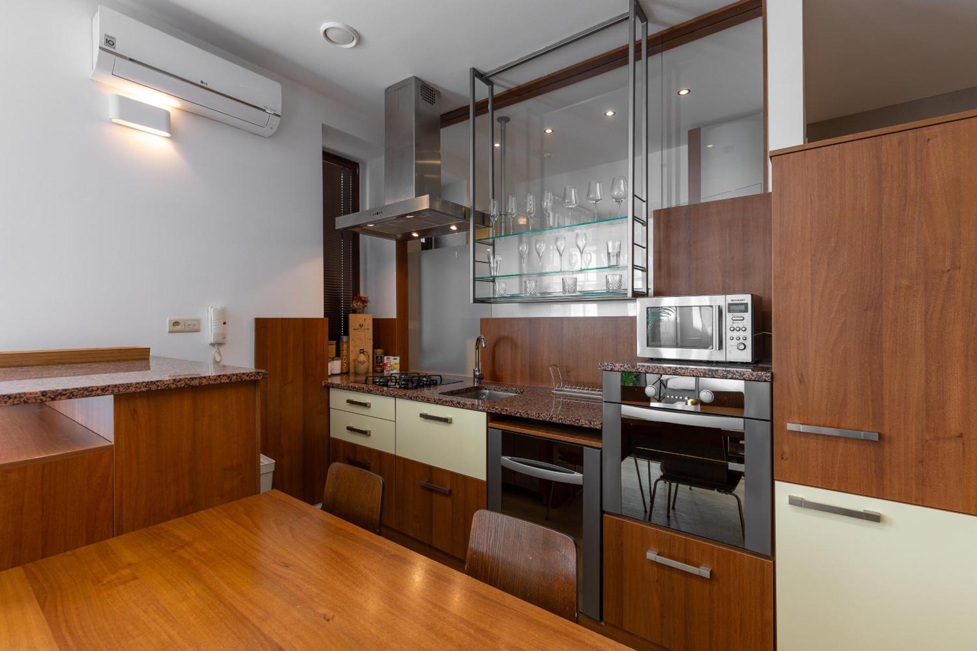 Apartment Laurinska Modern In Direct Centrum Of Bratislava, Air-condition