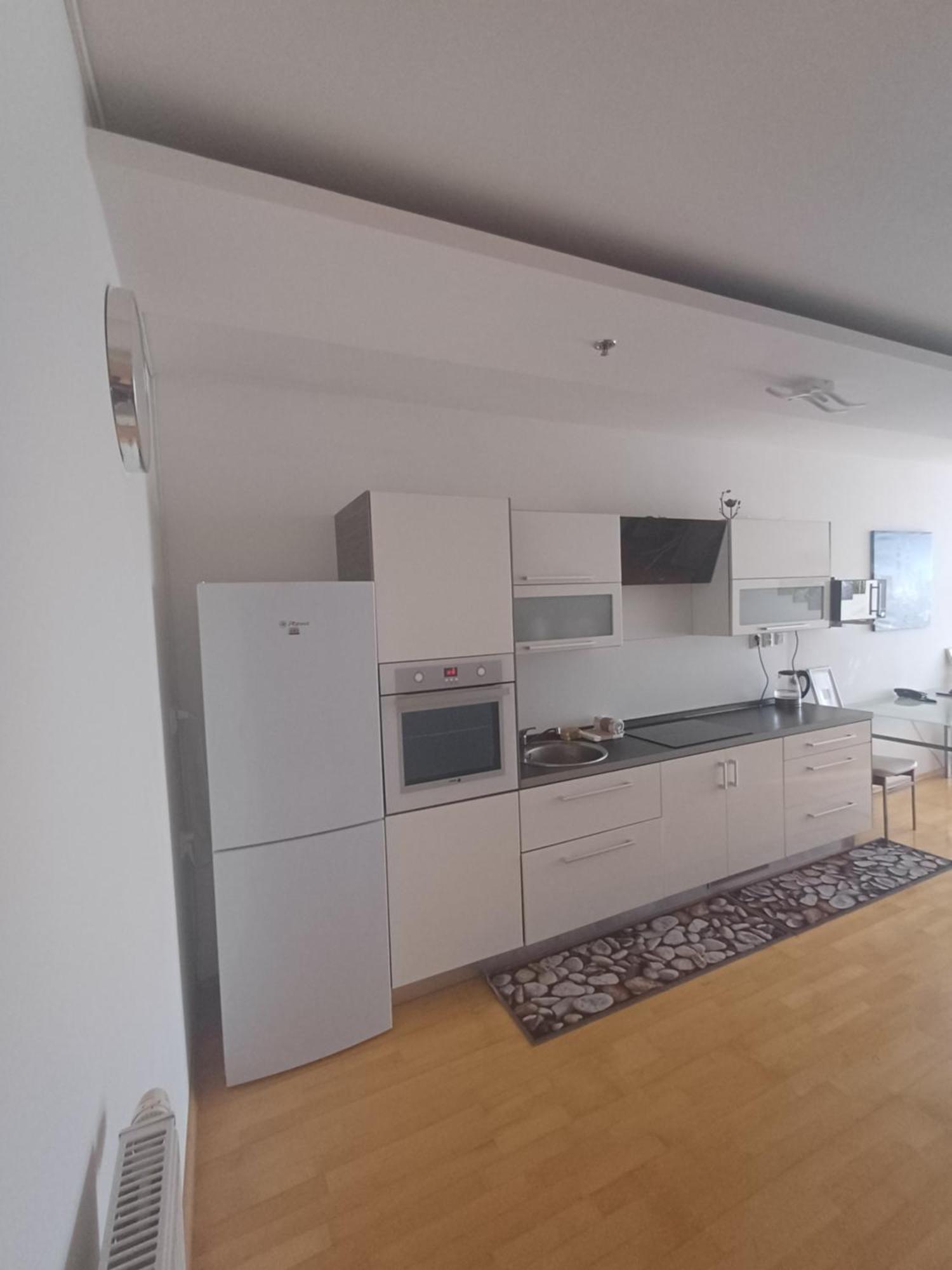 Vienna Gate, Petrazelka, Kopcianska 10 Pressburg