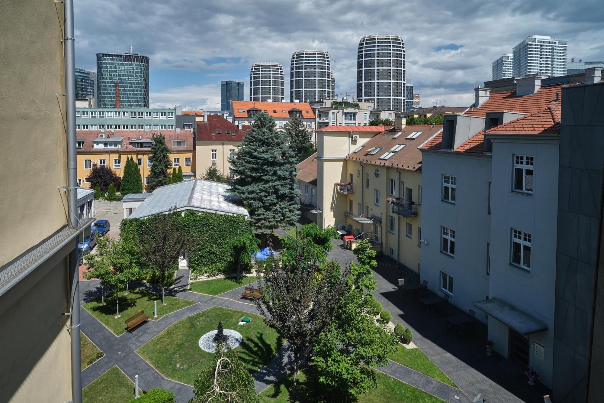Centrum Salvator Guest house Bratislava