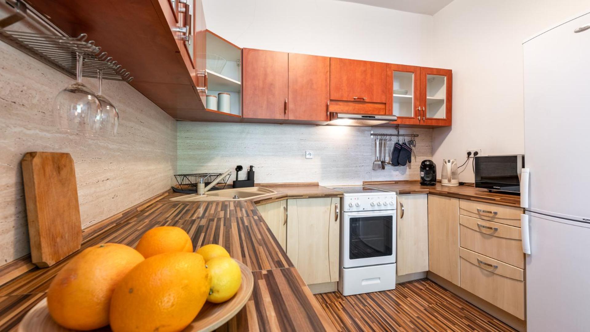 Urbanelegance Escape, Location, Private Parking Apartment Bratislava