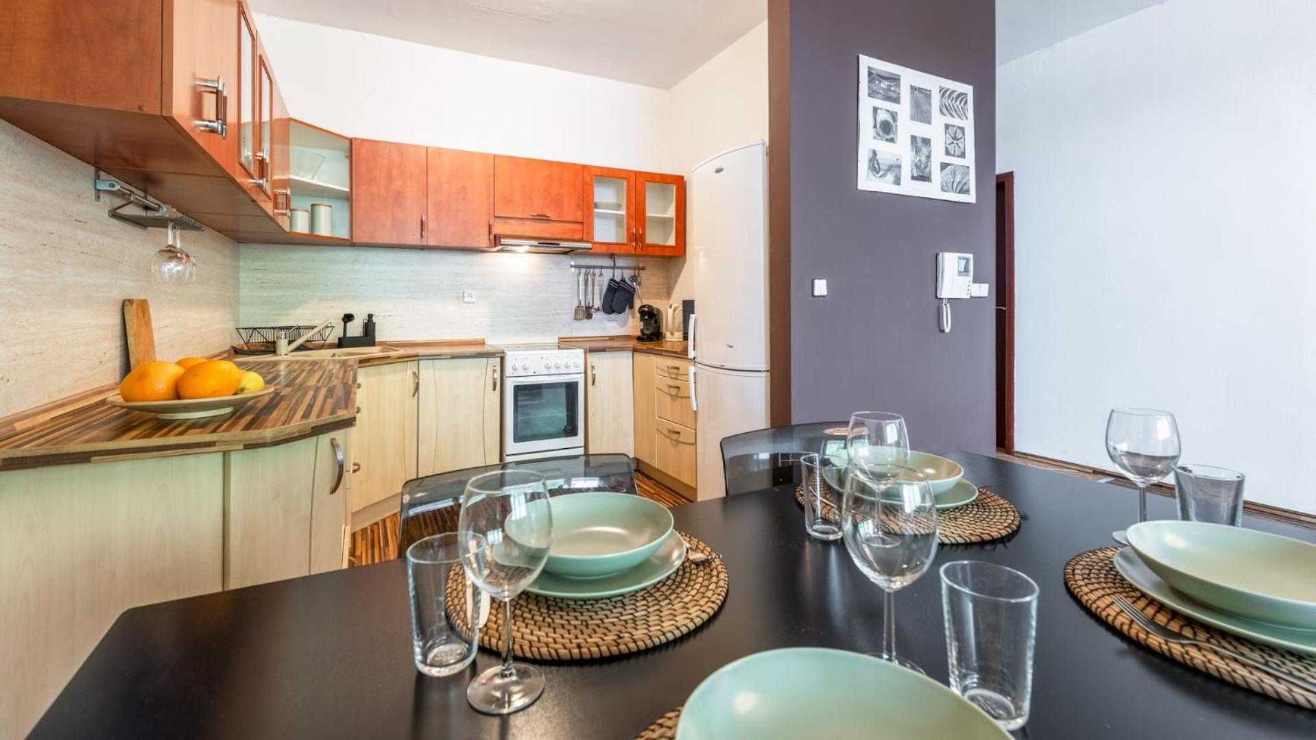 Urbanelegance Escape, Location, Private Parking Apartment *
