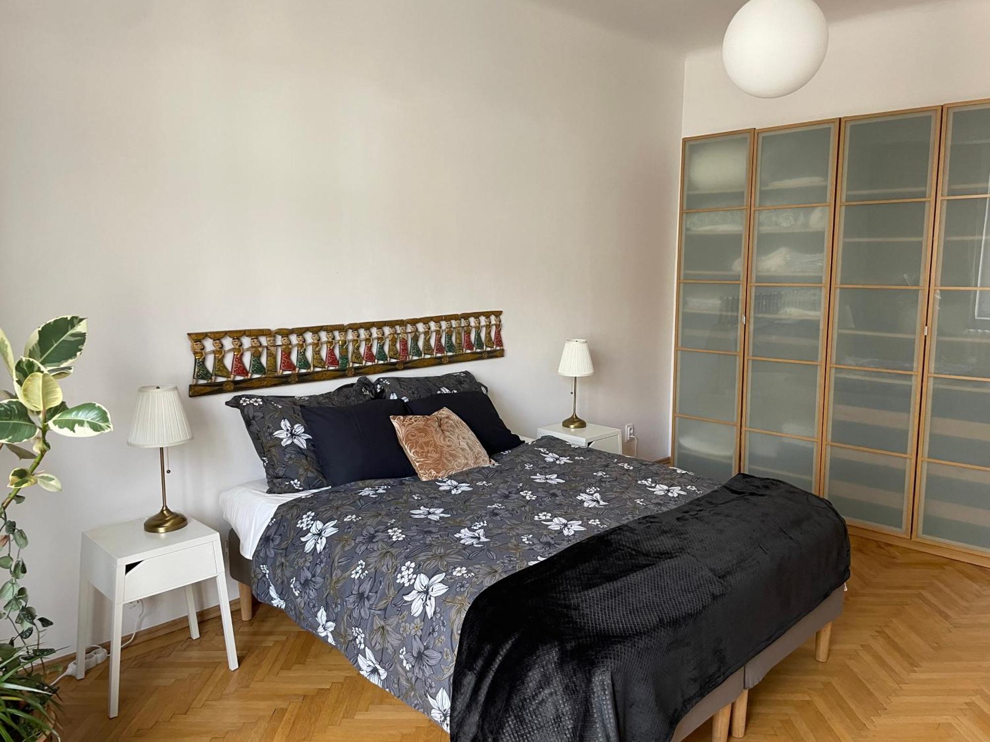 Blue Church Views - Central, Quiet, Bright - 4th Floor Corner 125m2 * Bratislava