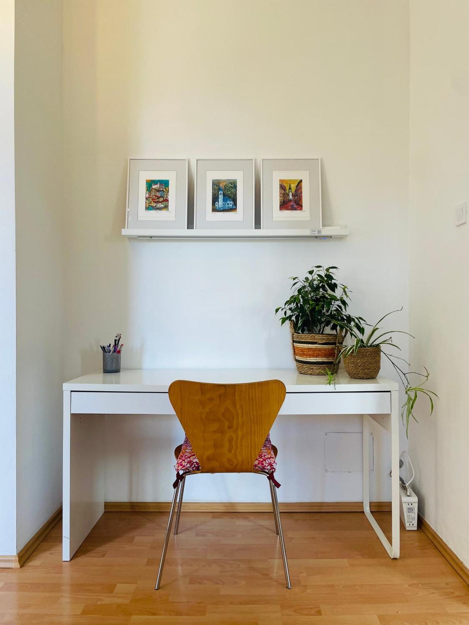 Blue Church Views - Central, Quiet, Bright - 4th Floor Corner 125m2 Bratislava