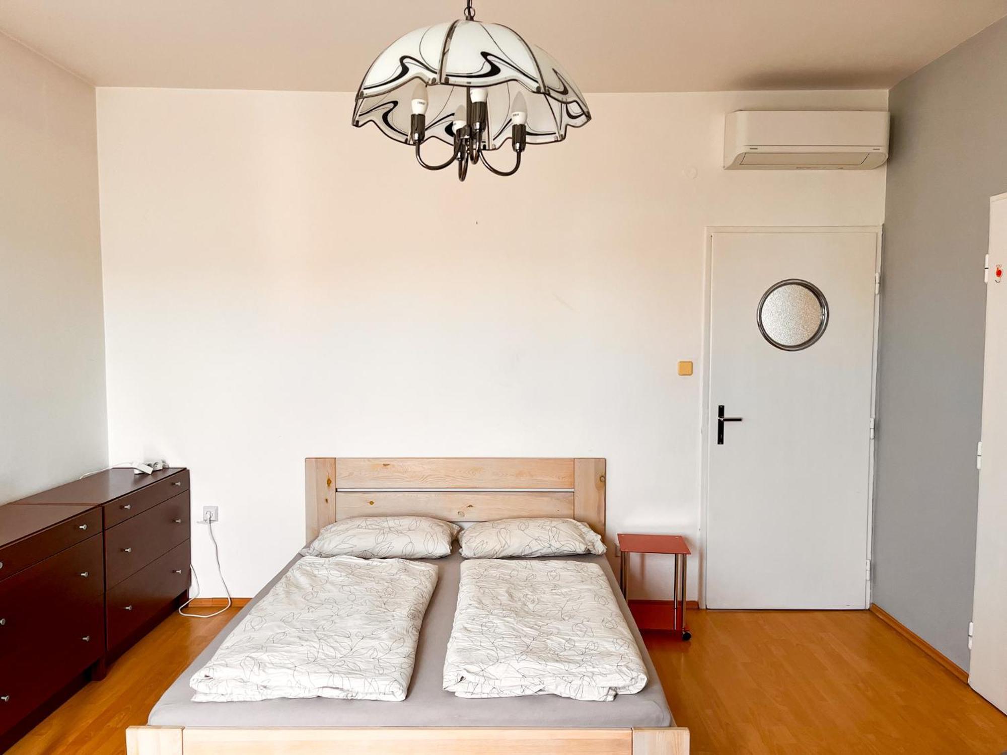 Flat With Nicest Wiew In Old Town - 3 Bedrooms, Ac * Bratislava