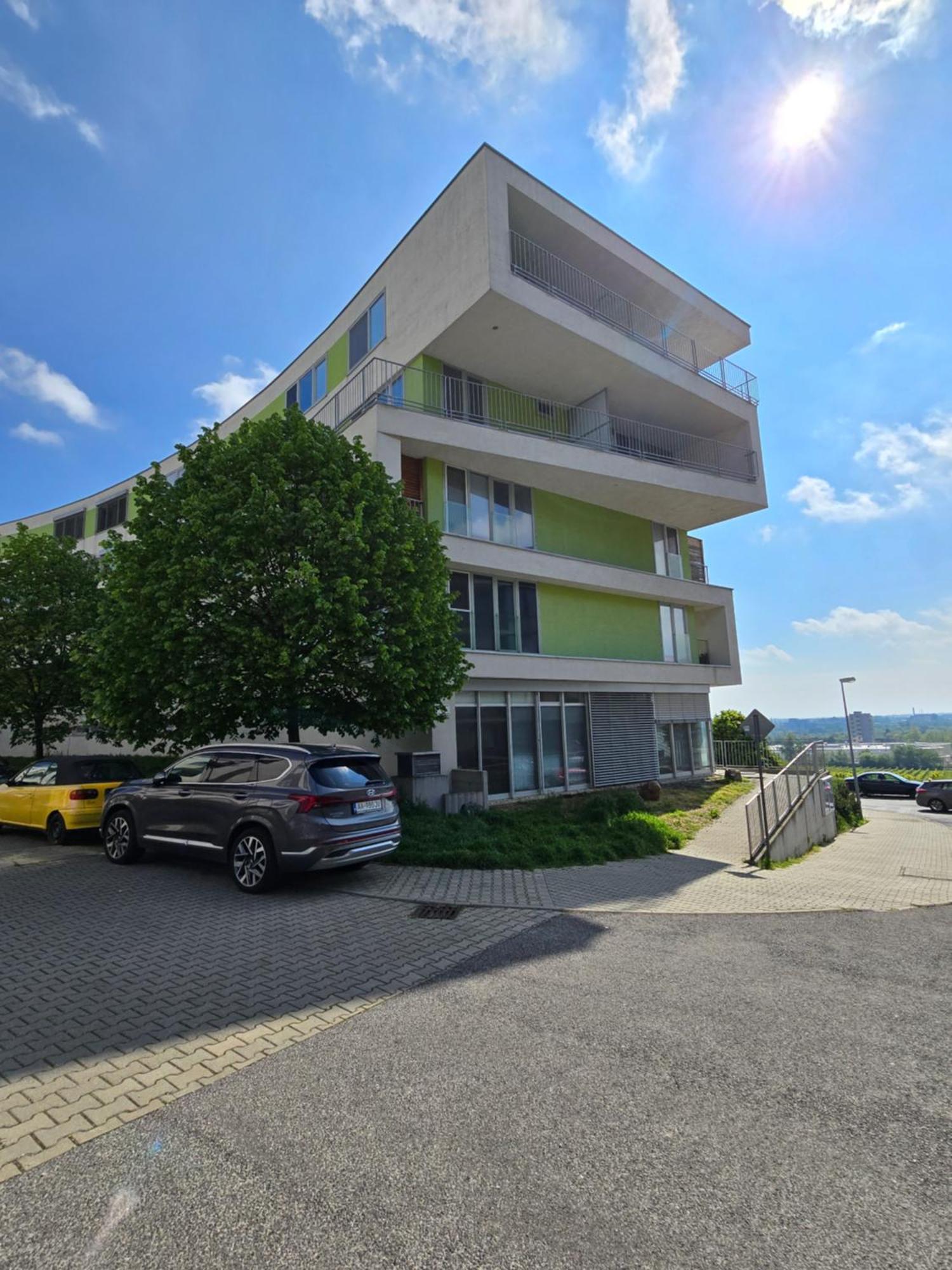 Majko With Free Parking Apartment *