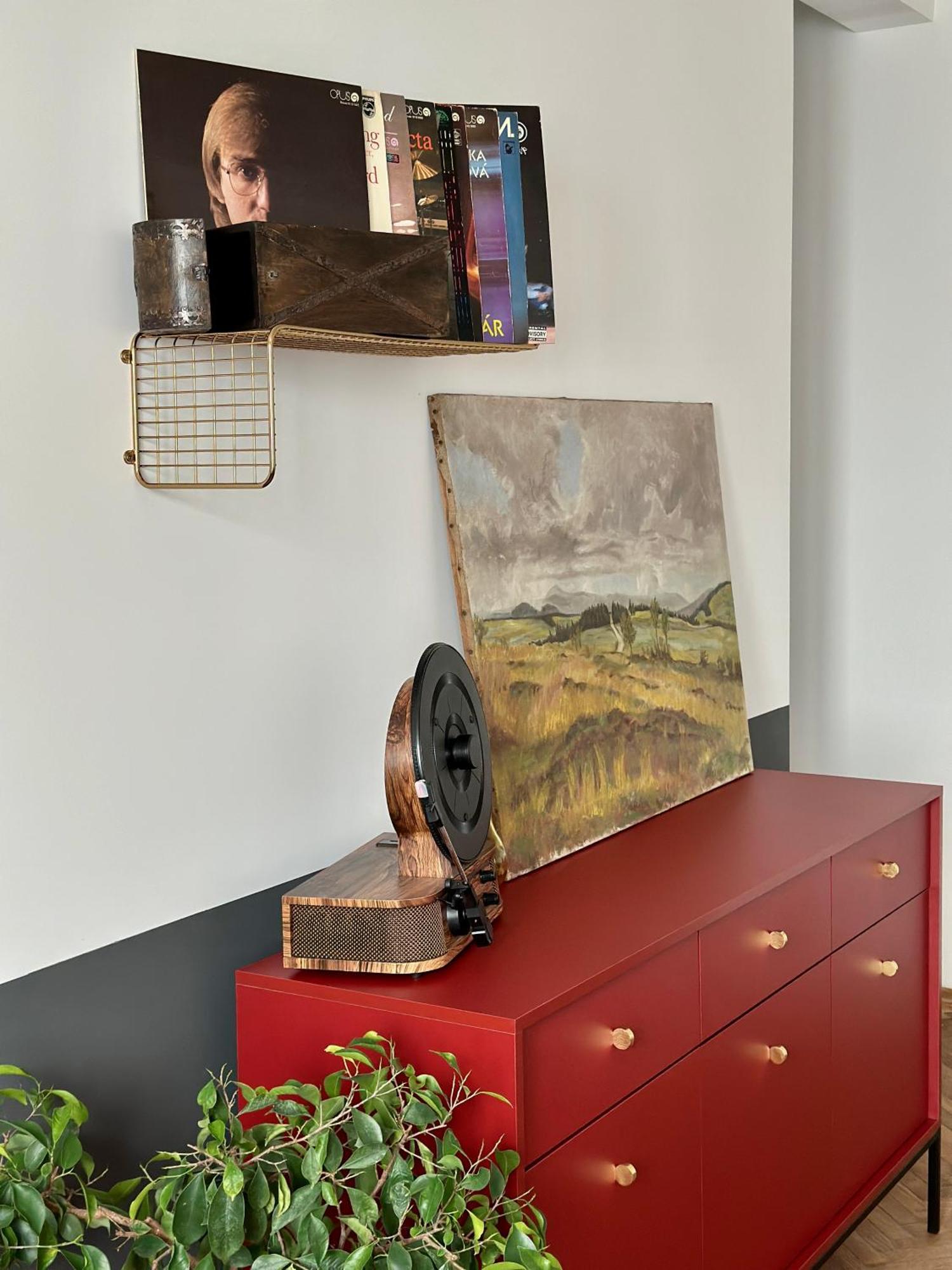 Charming Historic Hideaway Near Center Appartamento Bratislava