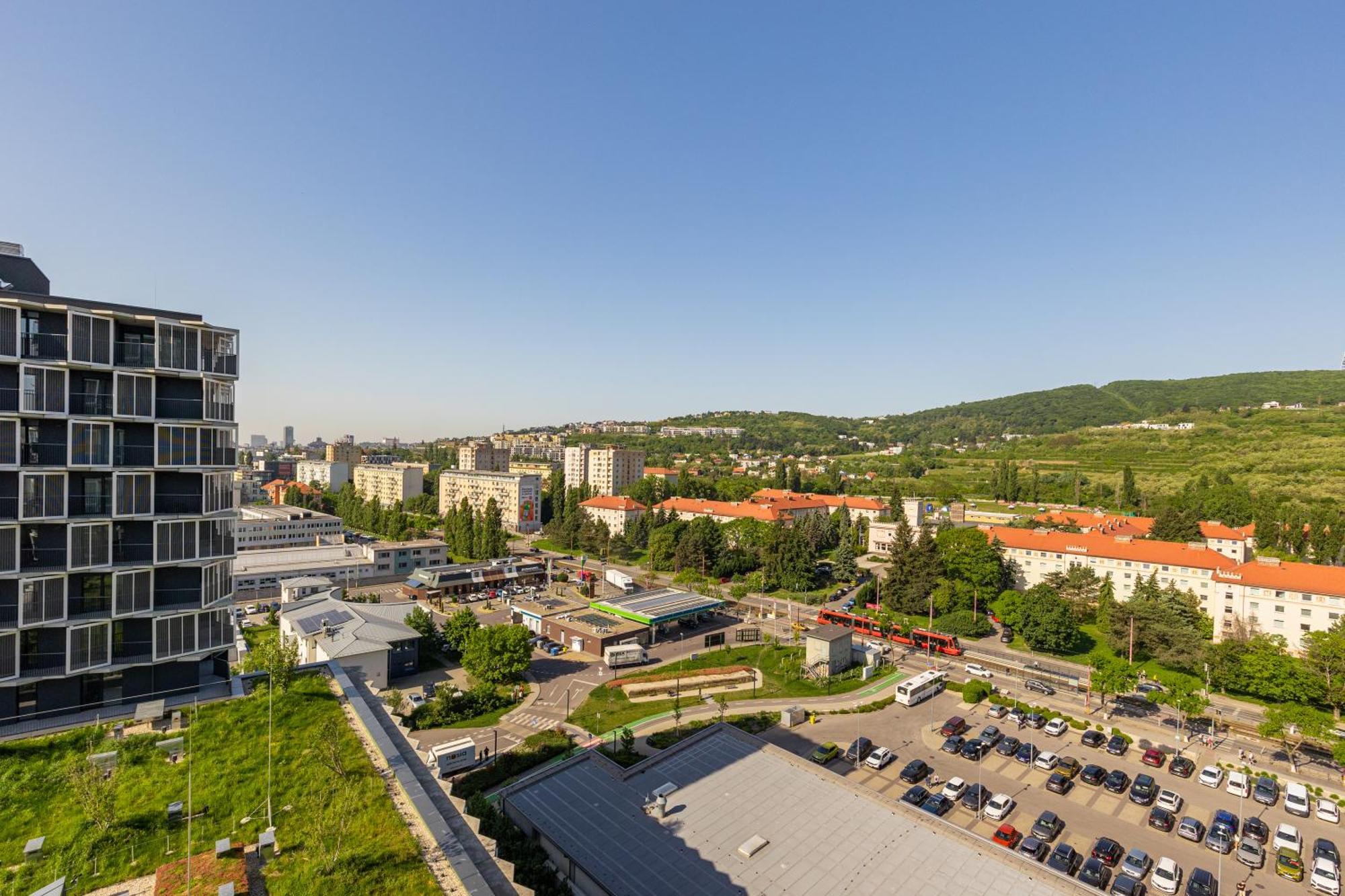Slovakia Guthaus 64d Bratislava