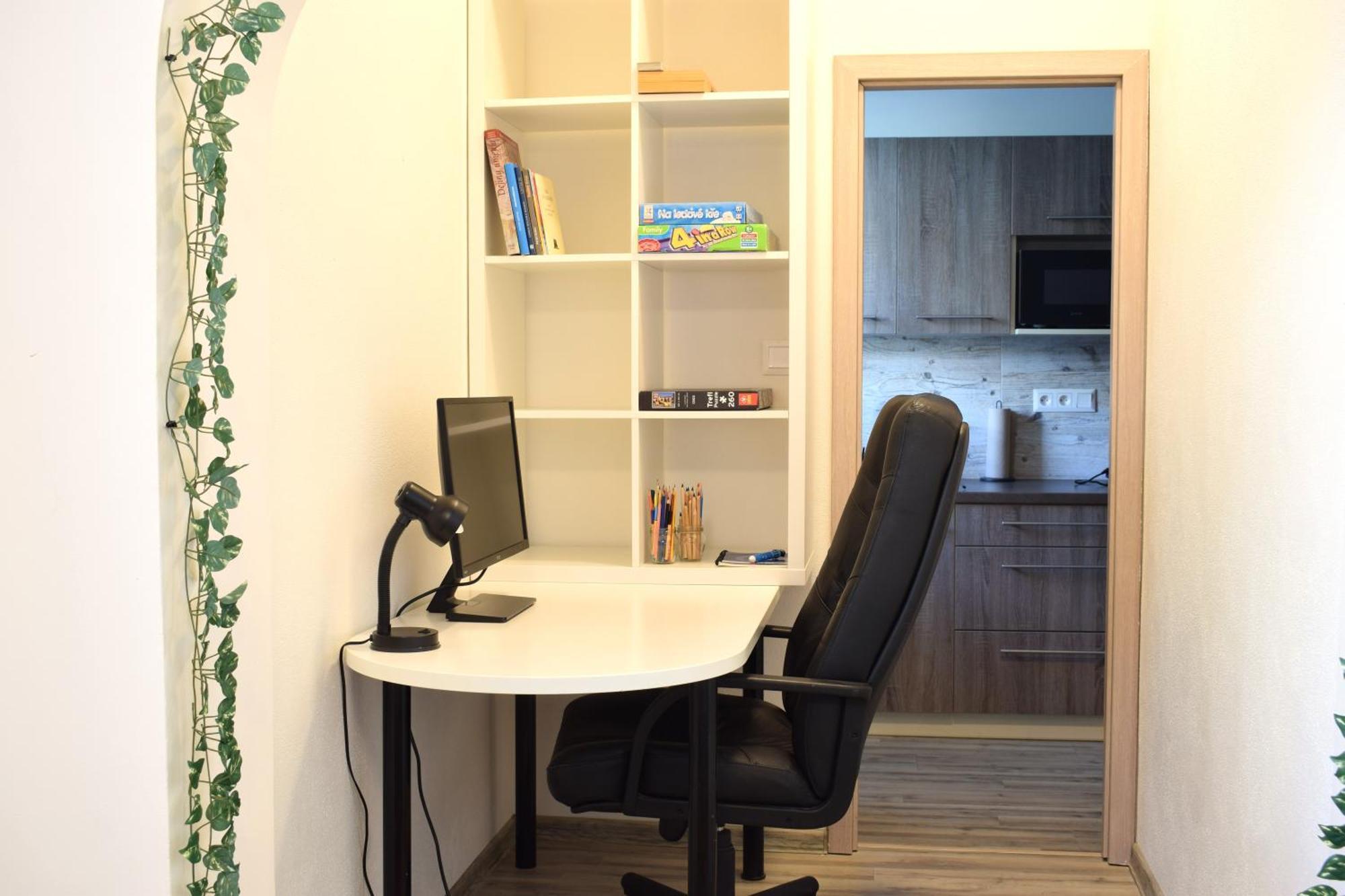 Charming Flat, Steps From Castle - Historic Part Bratislava