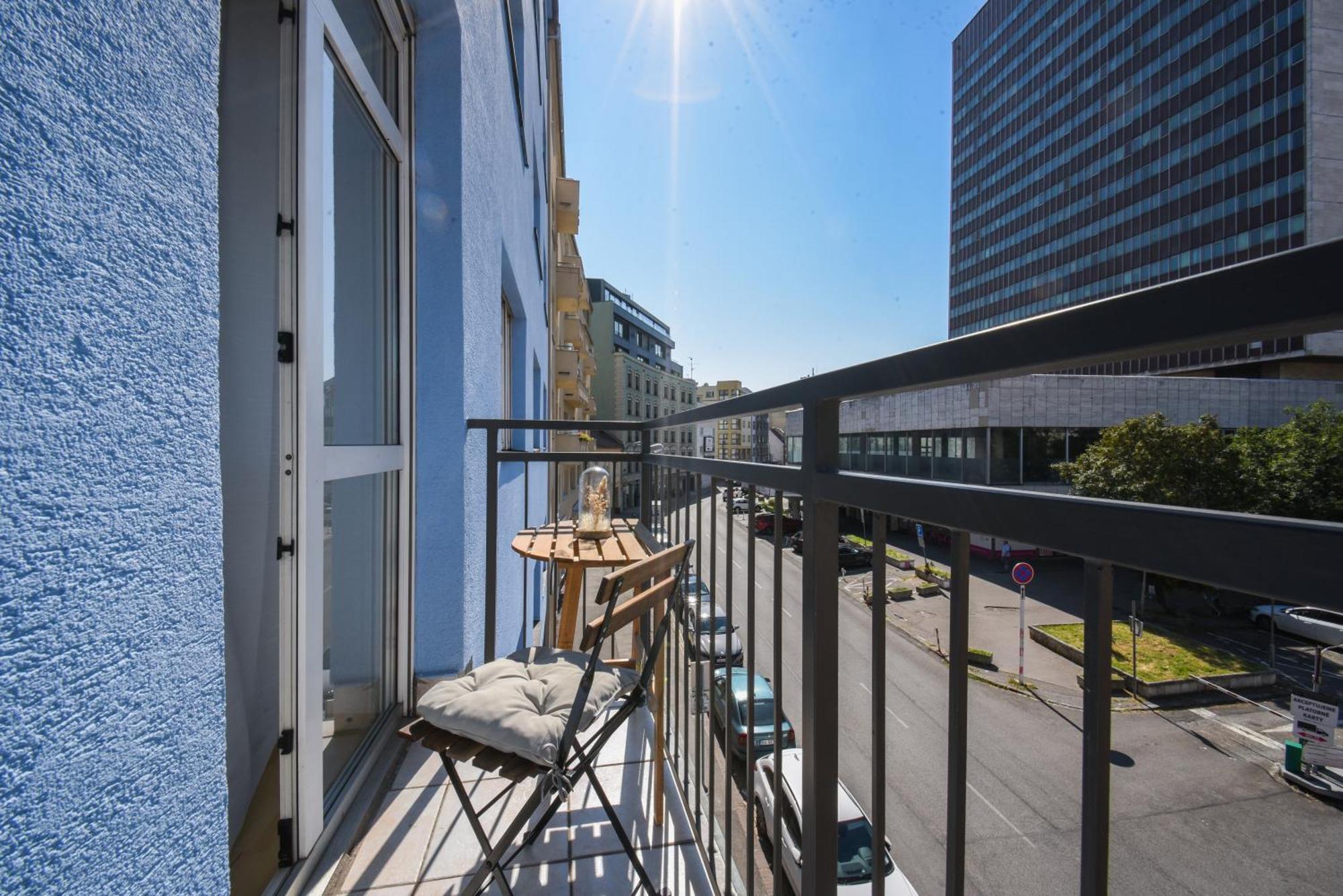 Center - Comfy & Modern * Pressburg