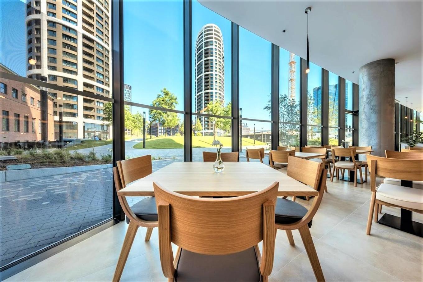Prestigious Sky Park - View - Traveller Awards 2024 Apartment Bratislava