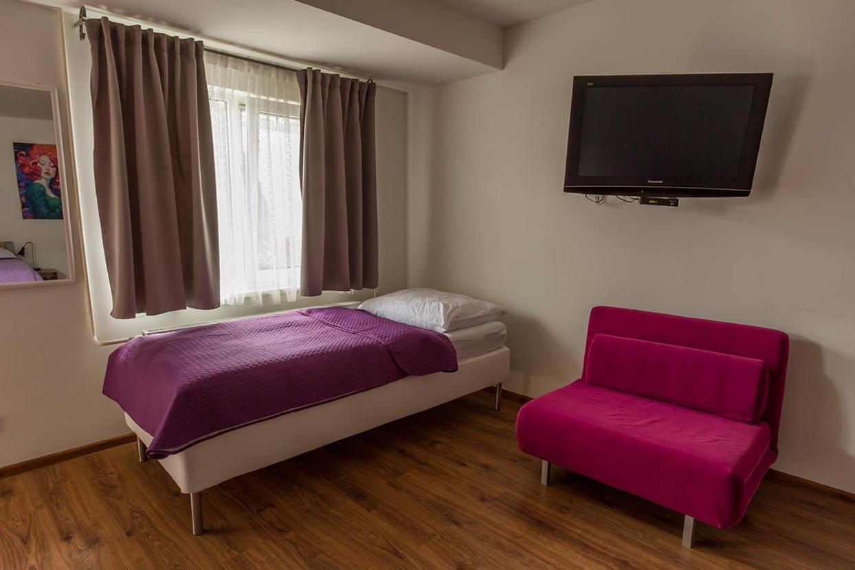 Apartment Tereza & Free Parking Bratislava