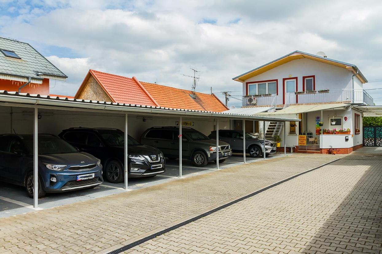 Apartment Tereza & Free Parking *