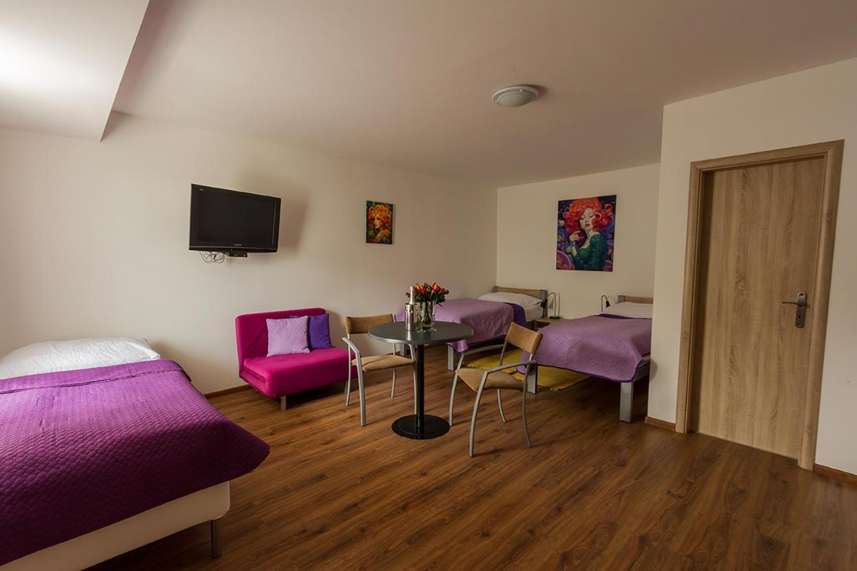 Apartment Tereza & Free Parking Bratislava