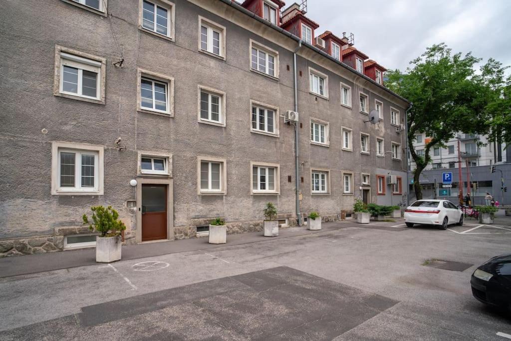 Charming 2-bedroom In The Wider Center Of Apartment Bratislava
