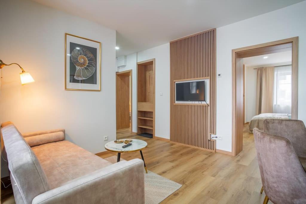 Charming 2-bedroom In The Wider Center Of Apartment Bratislava