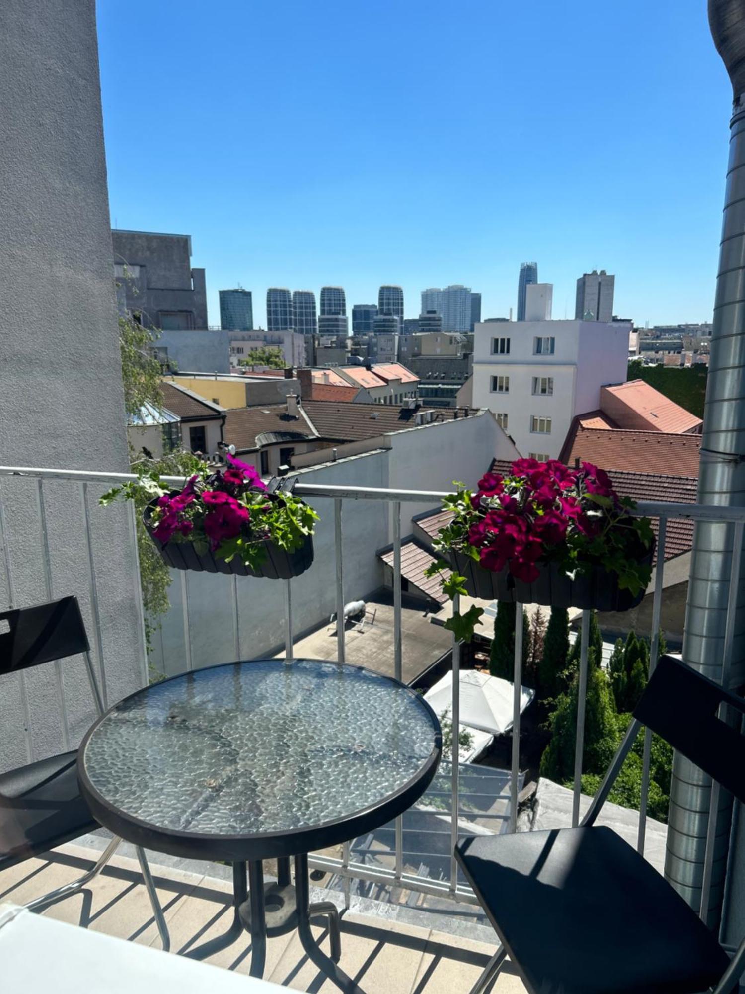 Apartment 4 Plaza
