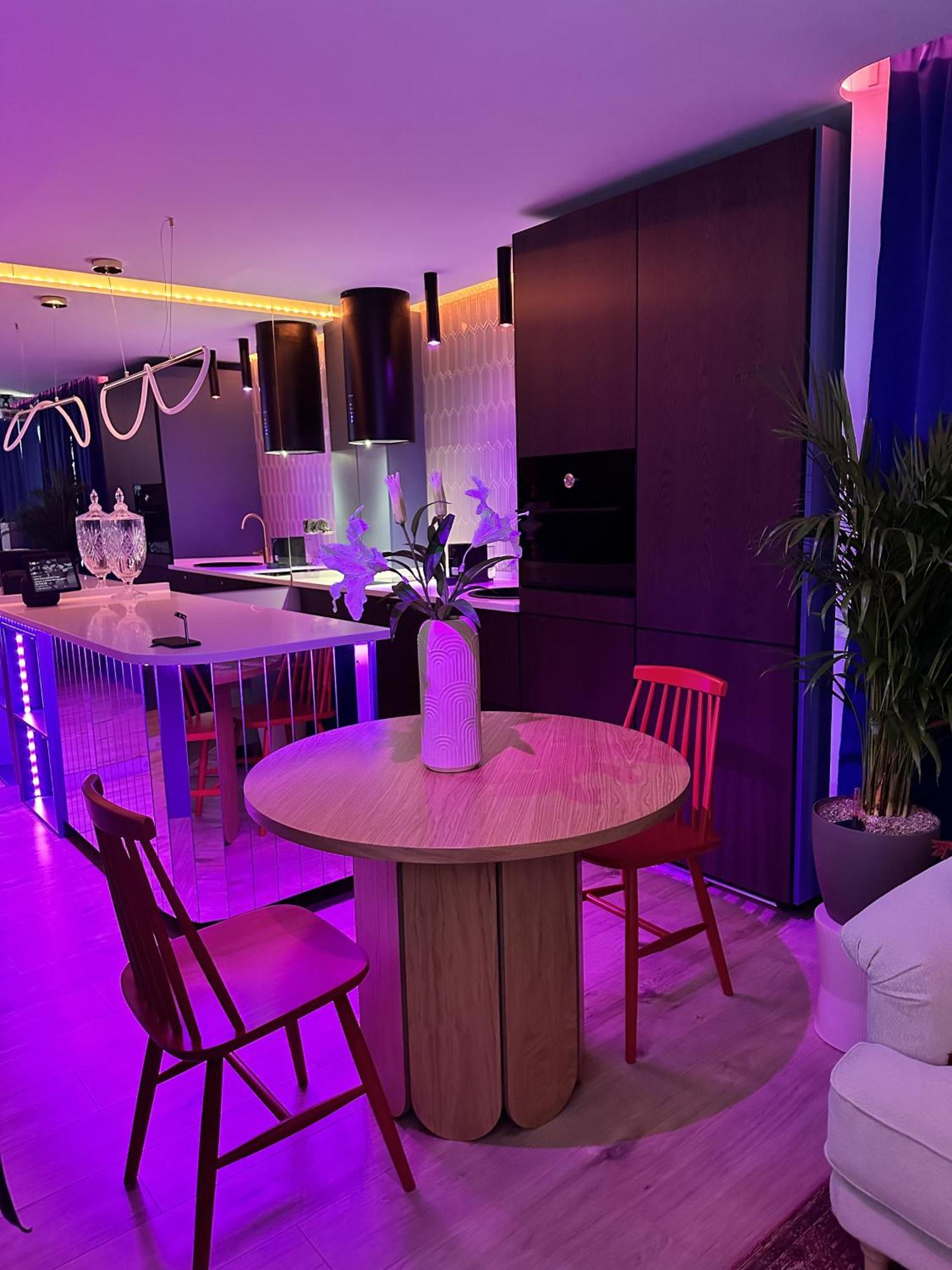 Apartment Ambient Lounge With Sundeck And Free Parking