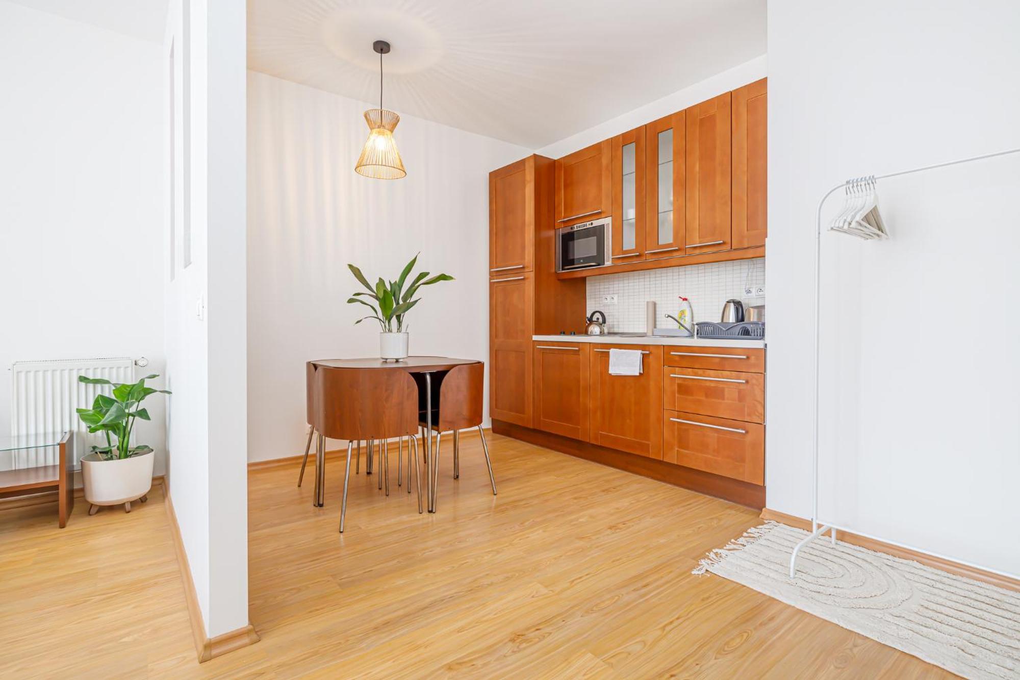 Matteo - Modern With Free Parking Apartment Bratislava