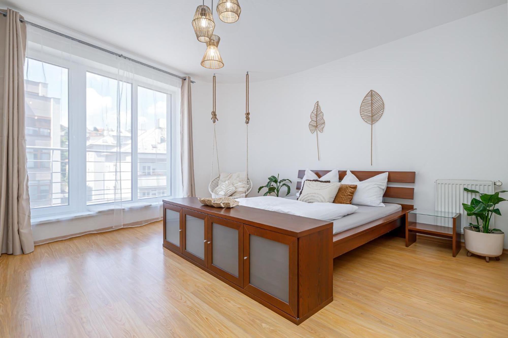 Matteo - Modern With Free Parking Bratislava