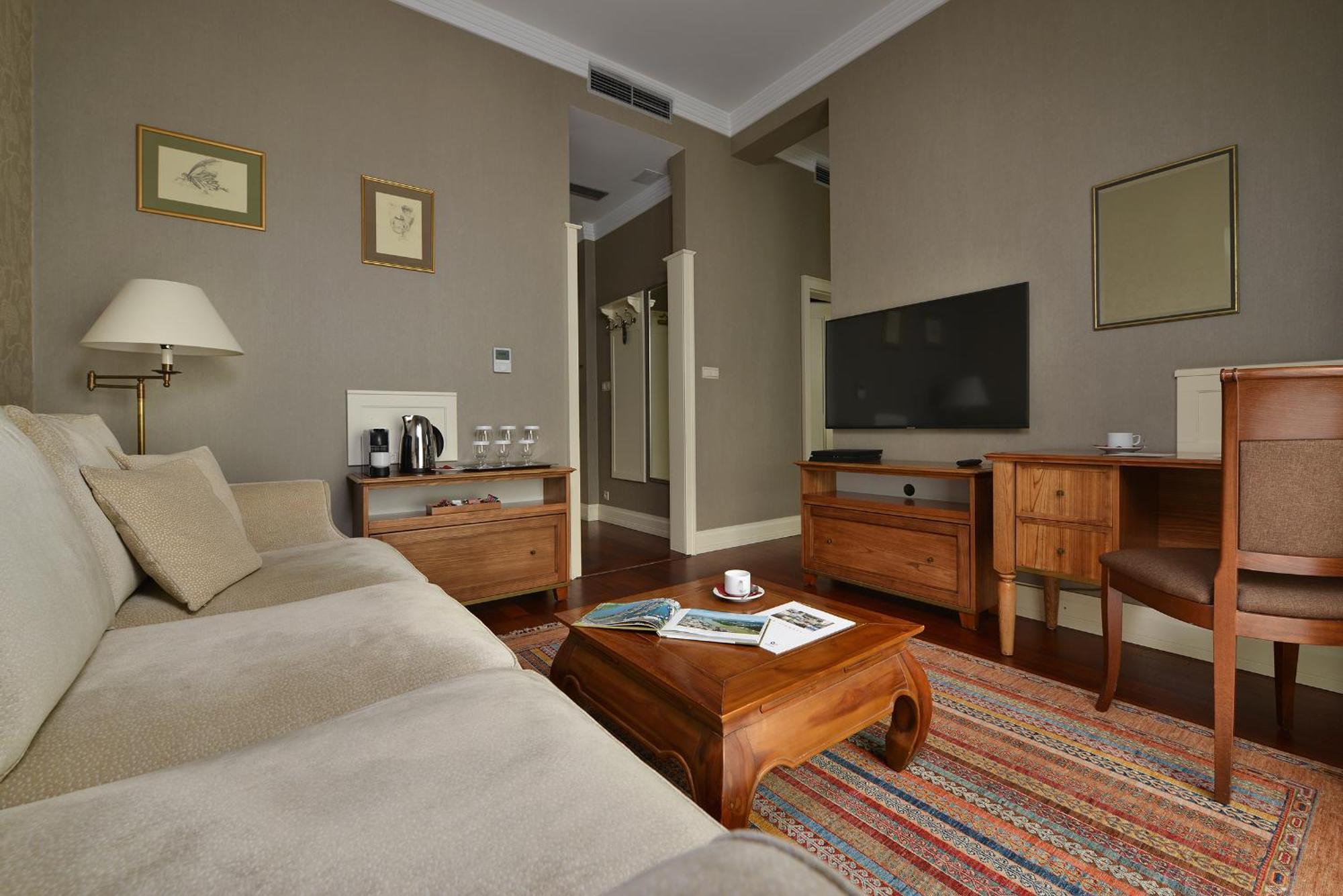 Marrol's Boutique Hotel