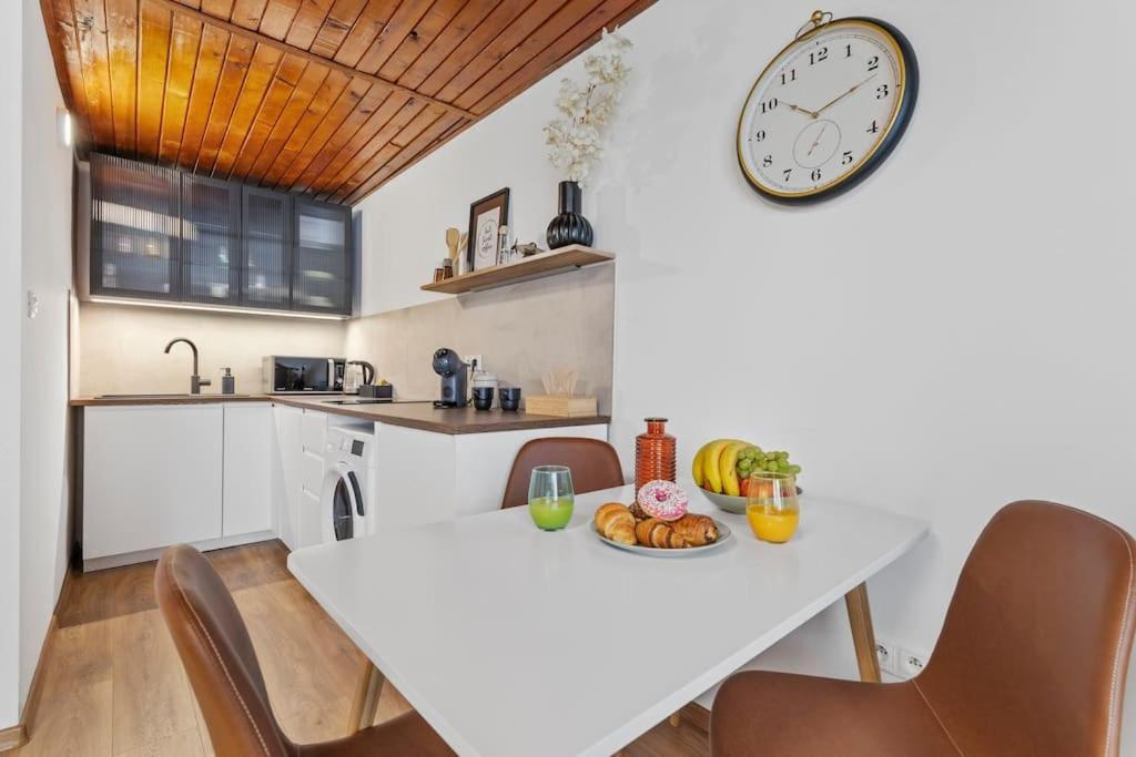 Apartment Art-inspired, Designer Bratislava