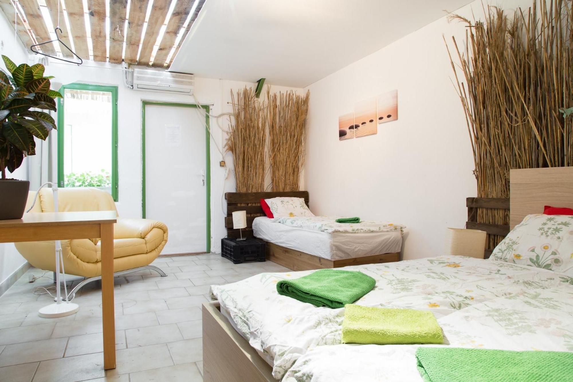Gasthof Rastlinky.sk Greenhouse Guestrooms