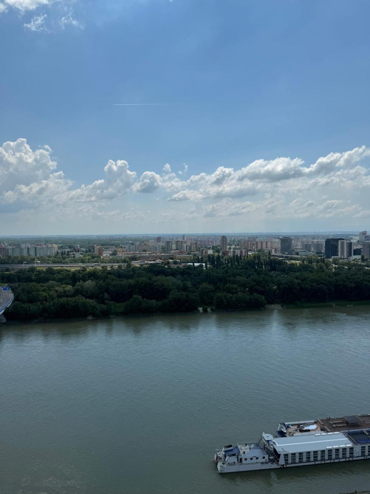 New Eurovea Tower Apartment *