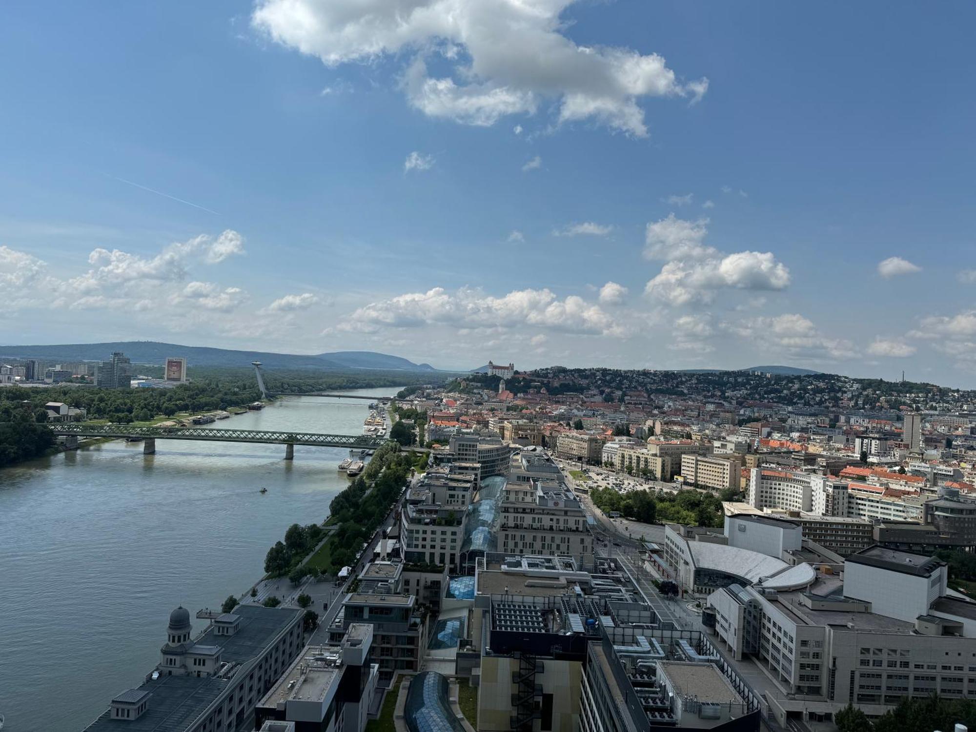 New Eurovea Tower *