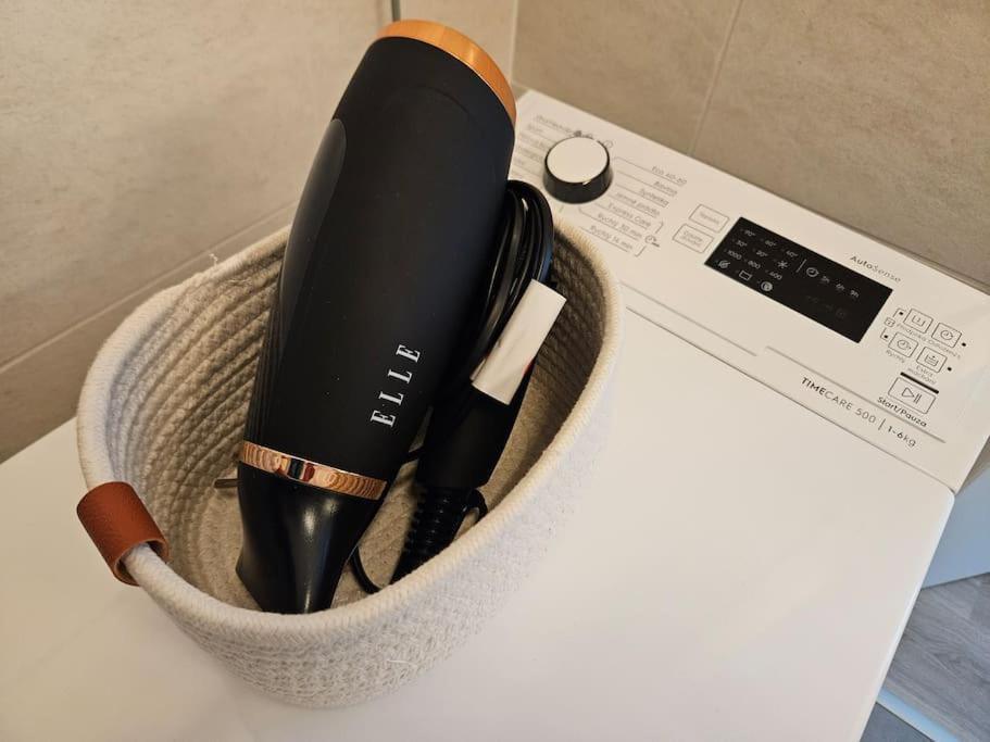 Trendy & Quiet Urban Oasis Flat * Bratislava