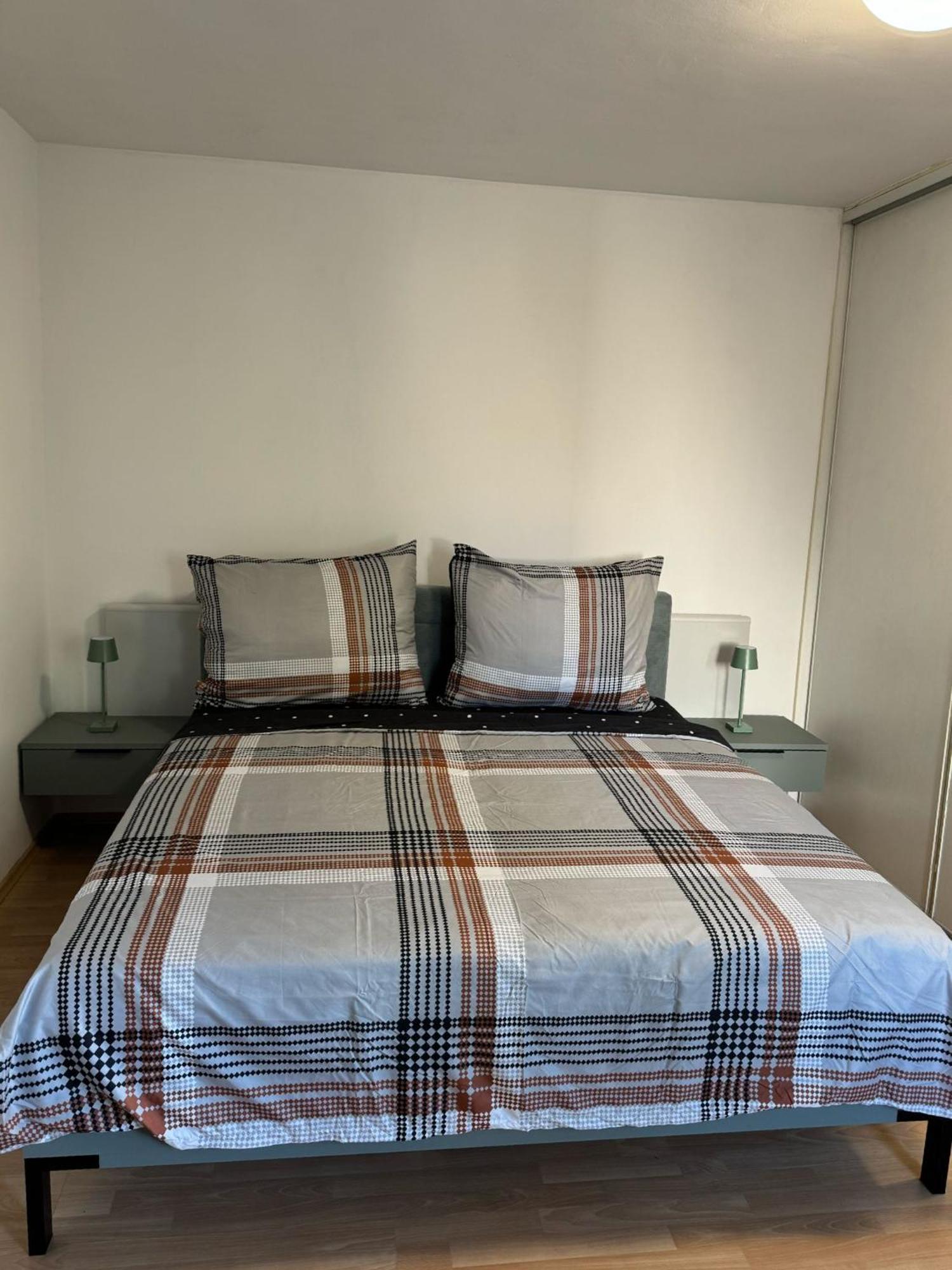 No 13 House Raca Bratislava