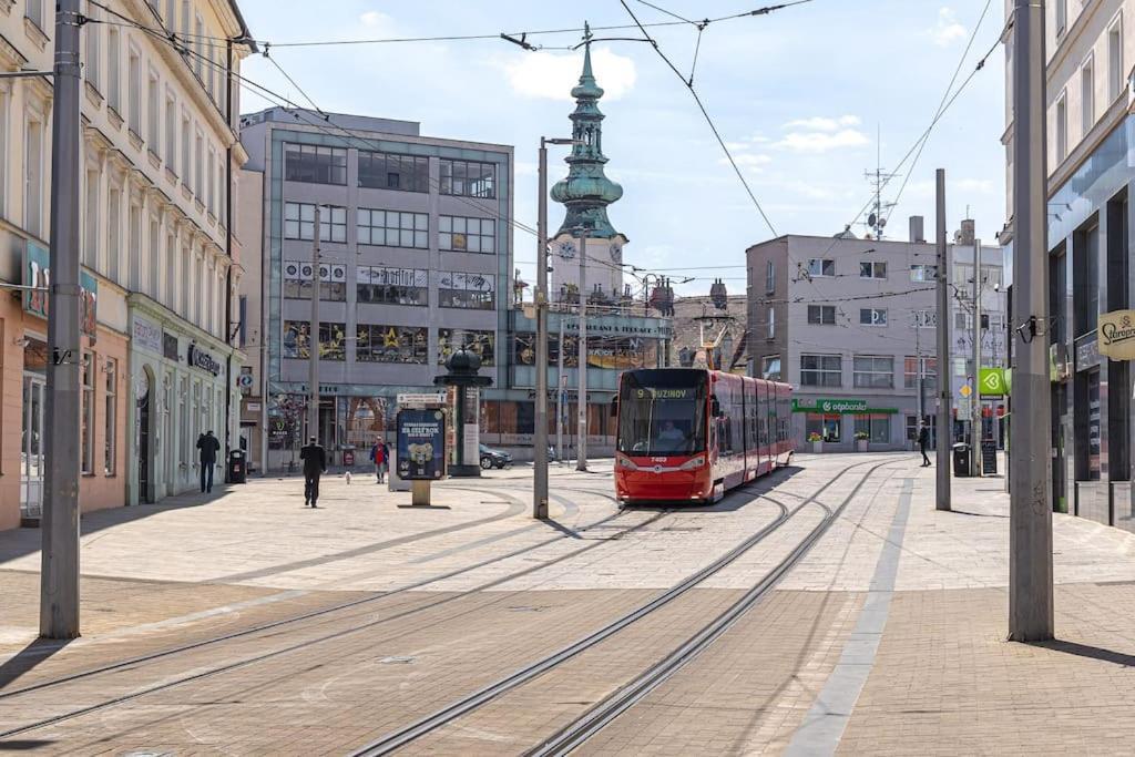 Anita Unique In The Heart Of Bratislava