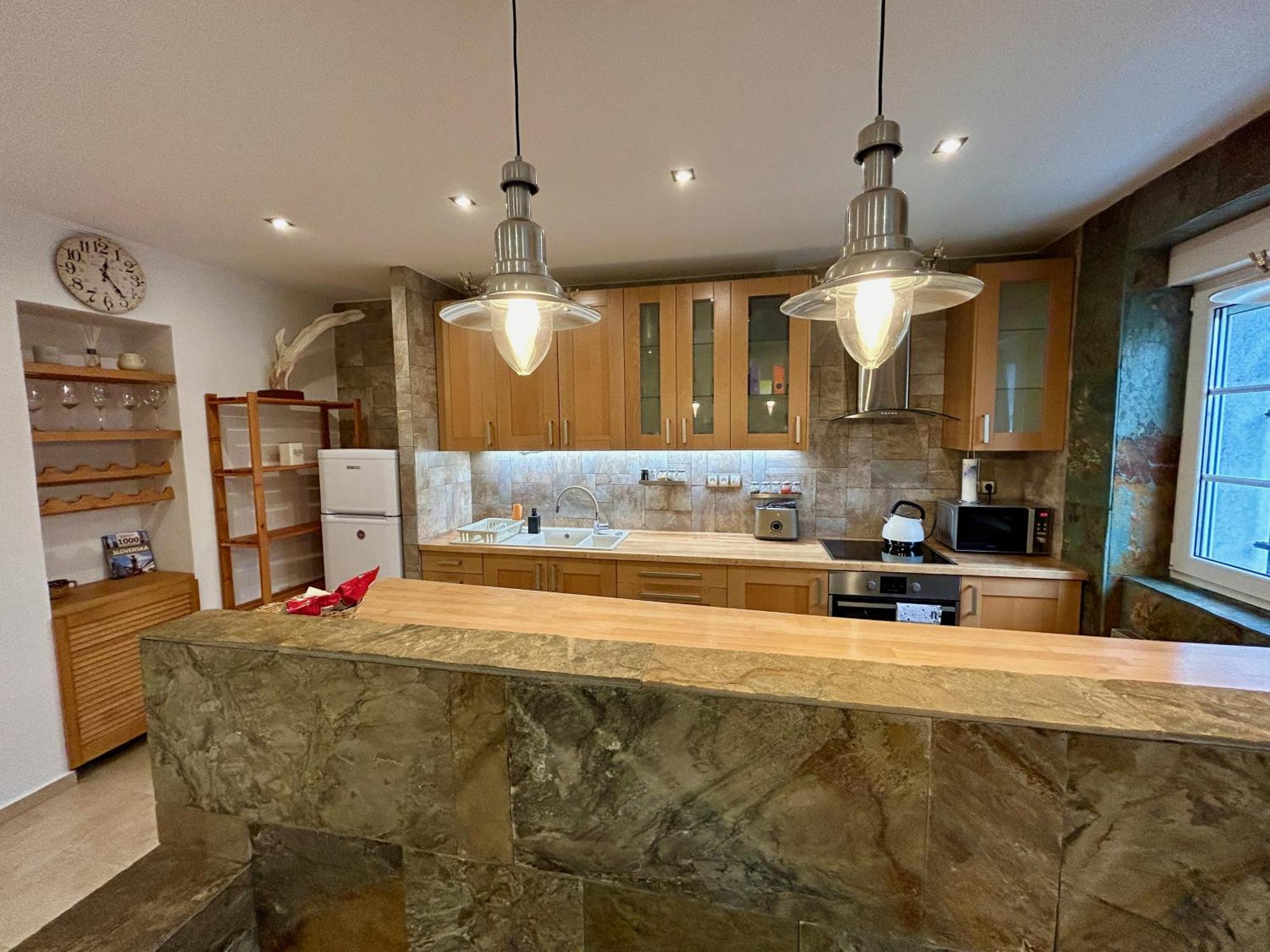 Milet Style And Spacy 2 Room Apartment With Ac In Bratislava Nivy Apartment Pressburg