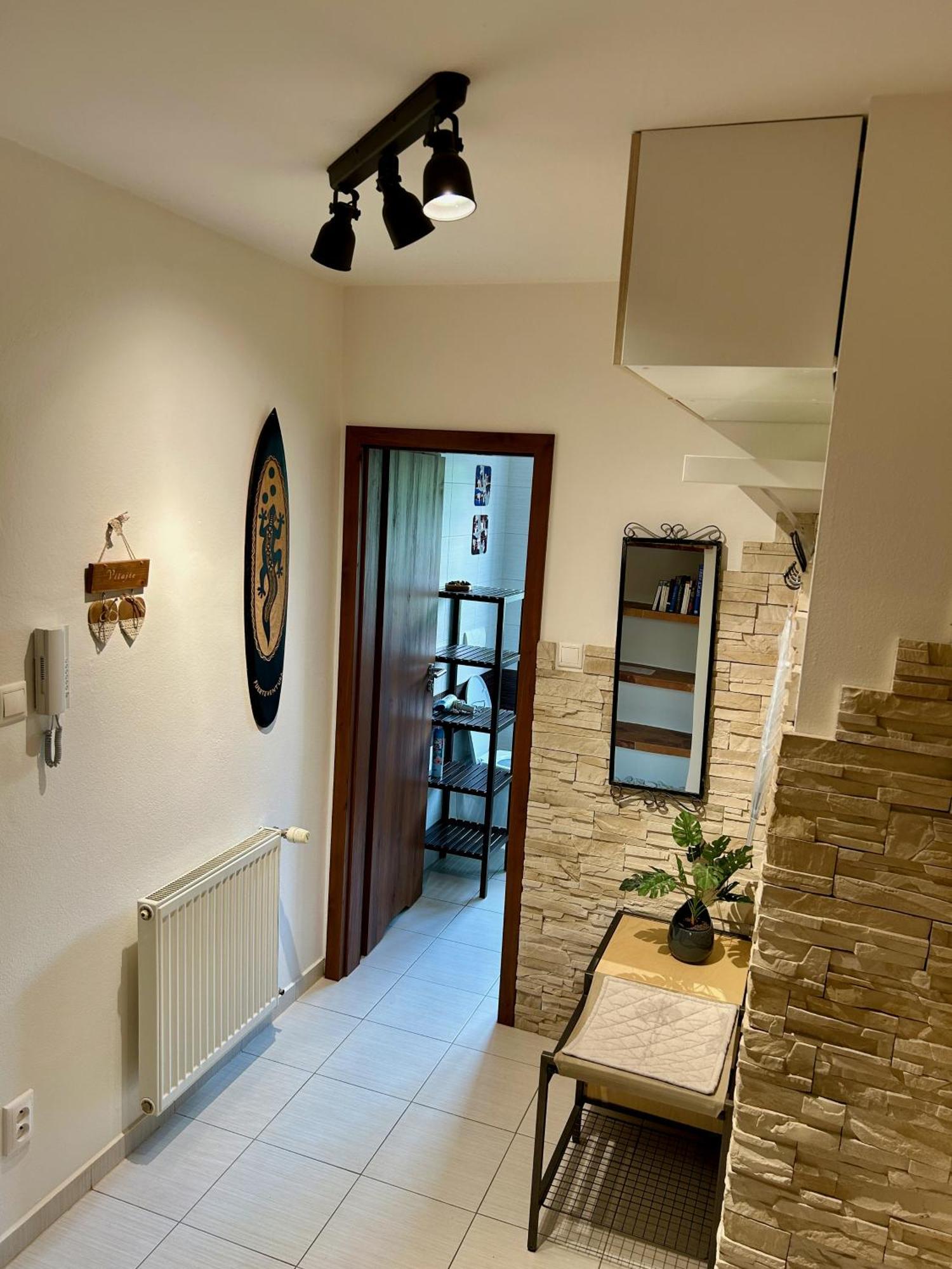 Apartment Milet Style And Spacy 2 Room Apartment With Ac In Bratislava Nivy
