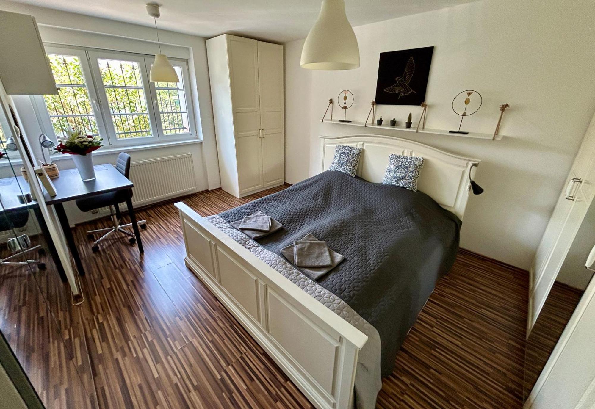 Apartmán Milet Style And Spacy 2 Room Apartment With Ac In Bratislava Nivy *