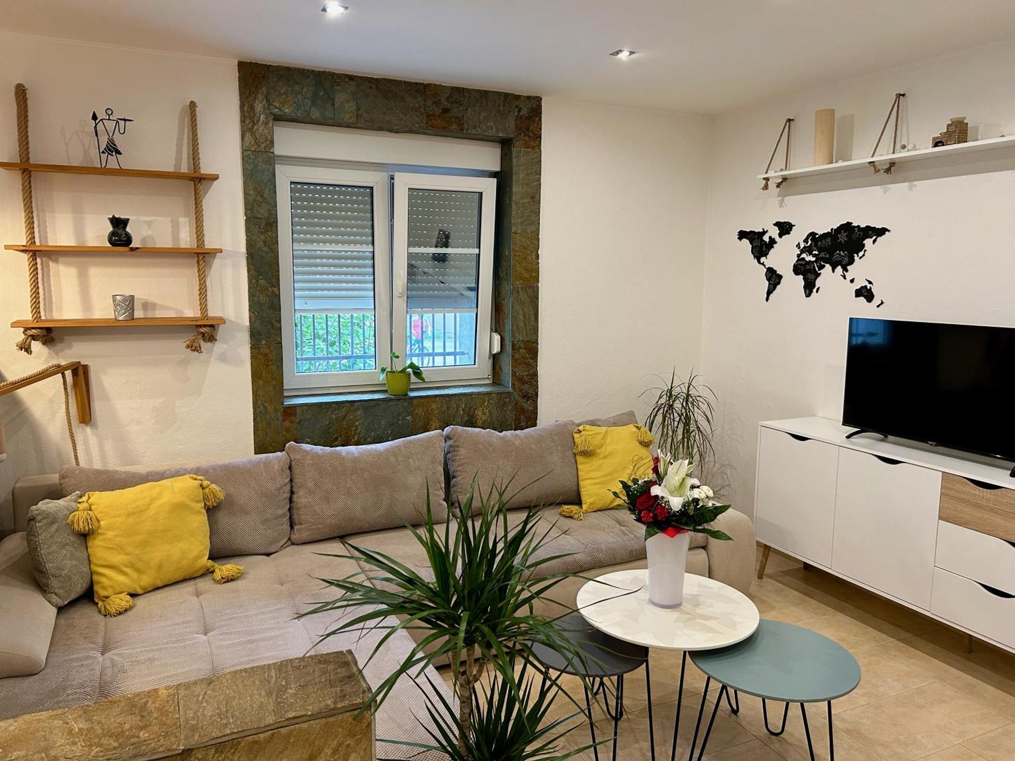 Apartmán Milet Style And Spacy 2 Room Apartment With Ac In Bratislava Nivy *