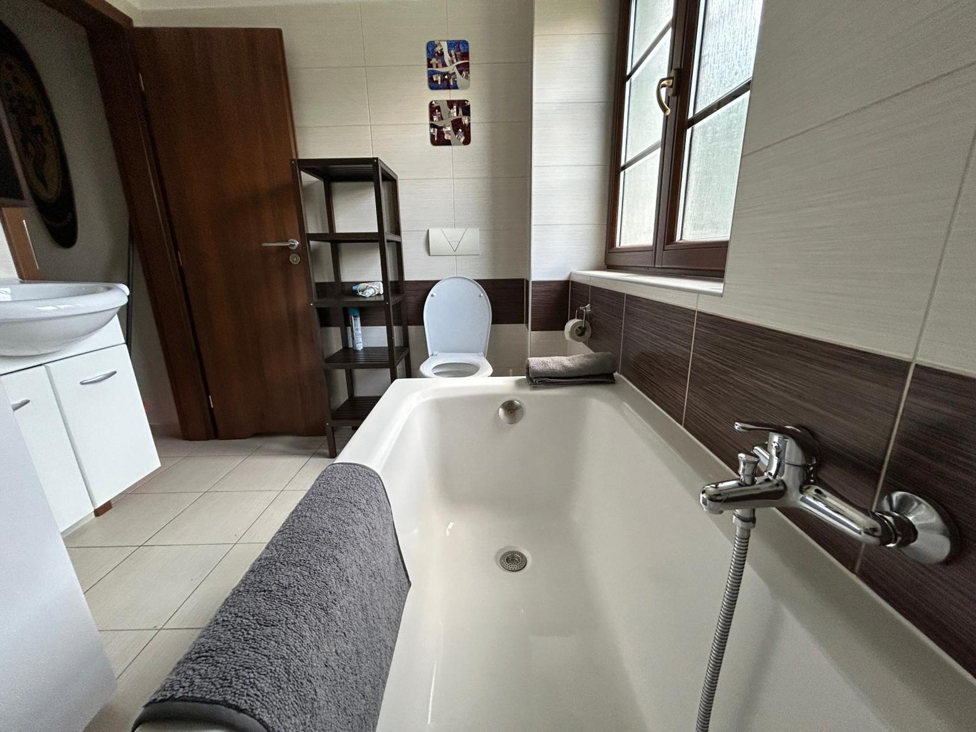 Milet Style And Spacy 2 Room Apartment With Ac In Bratislava Nivy Bratislava